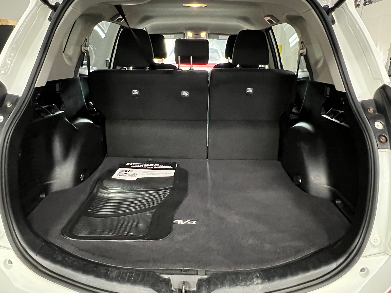 Thumbnail: 2017 Toyota RAV4 - 7