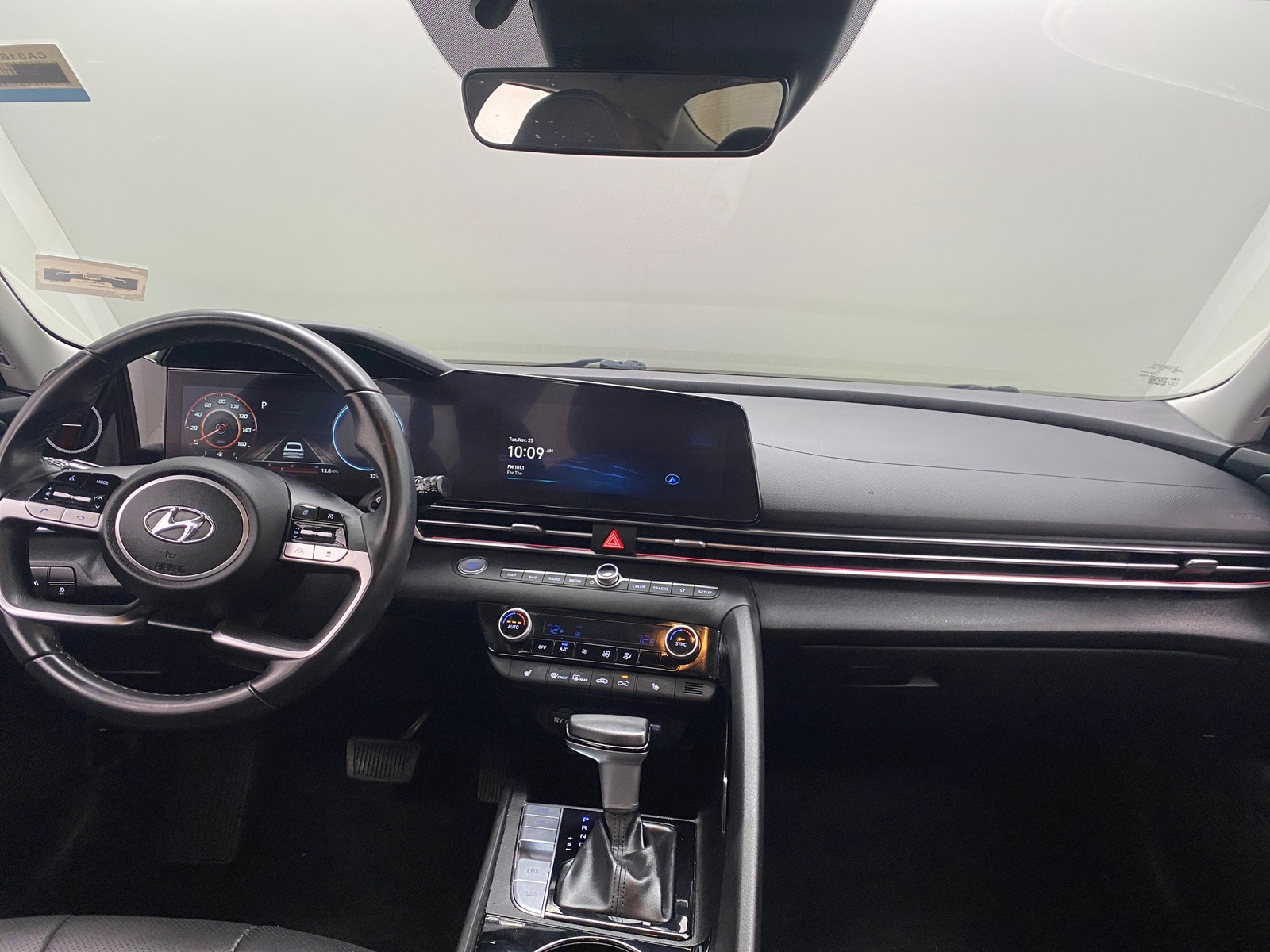 Thumbnail: 2023 Hyundai Elantra - 2