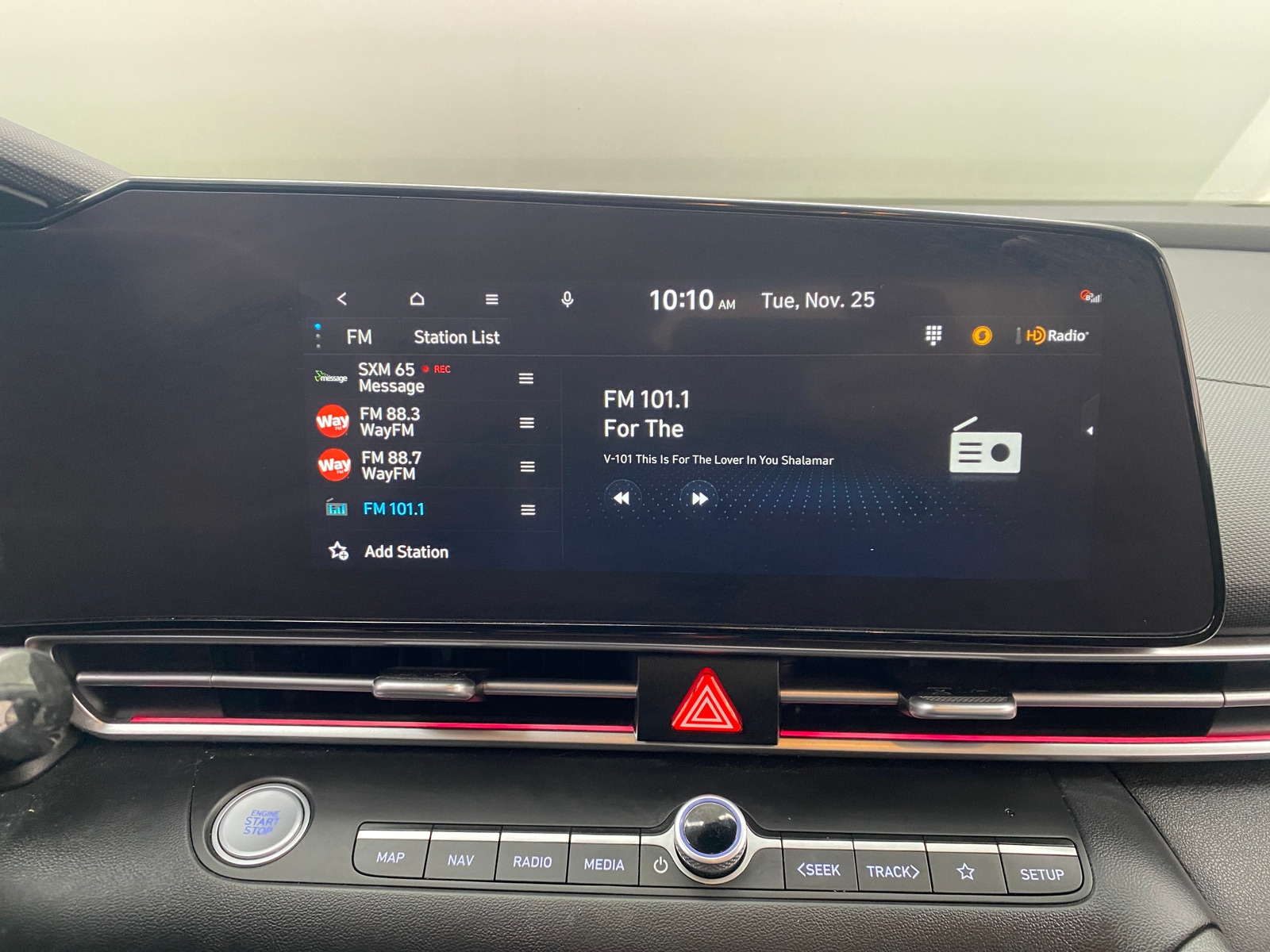 Thumbnail: 2023 Hyundai Elantra - 3