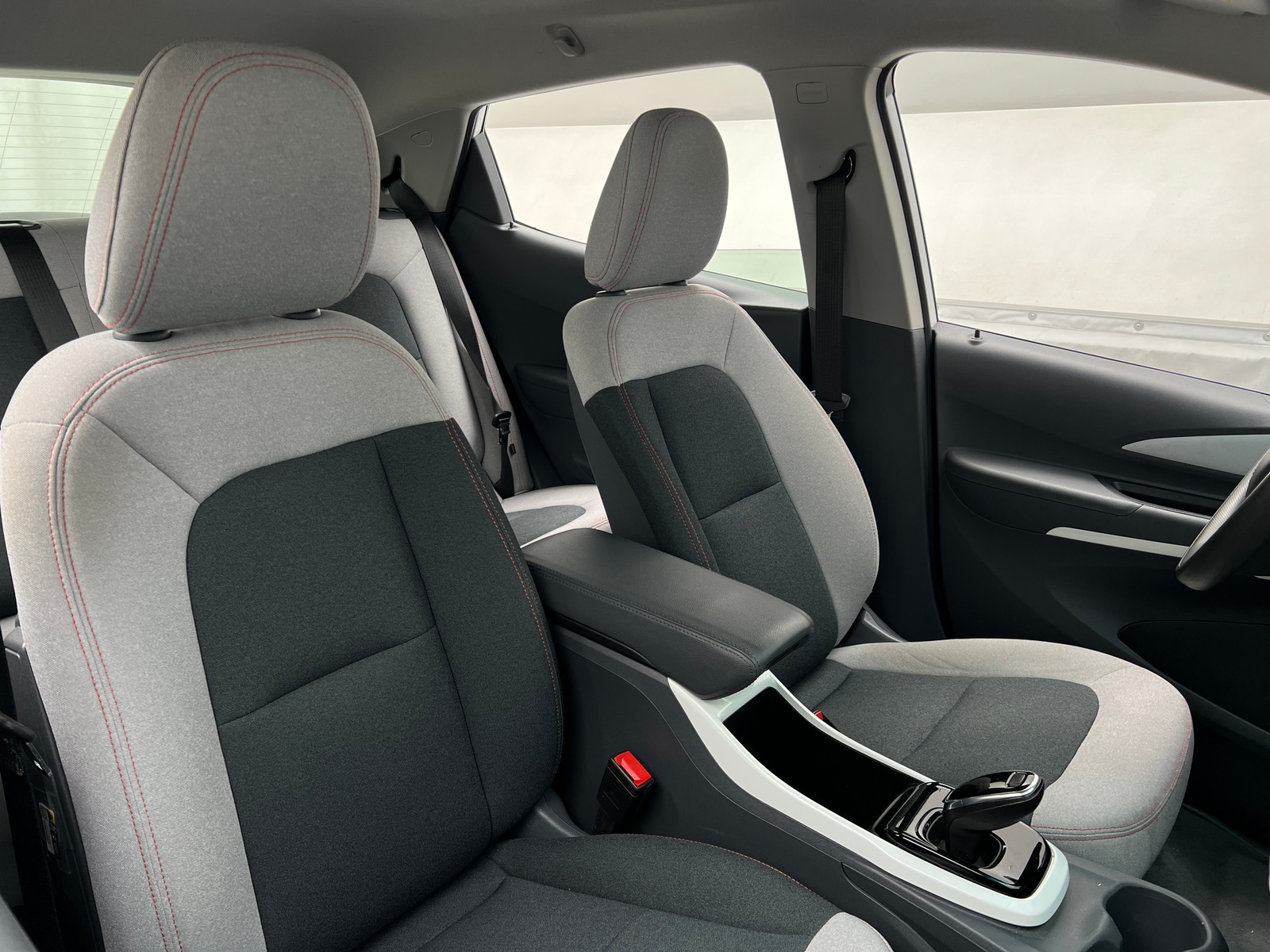 Thumbnail: 2021 Chevrolet Bolt EV - 2