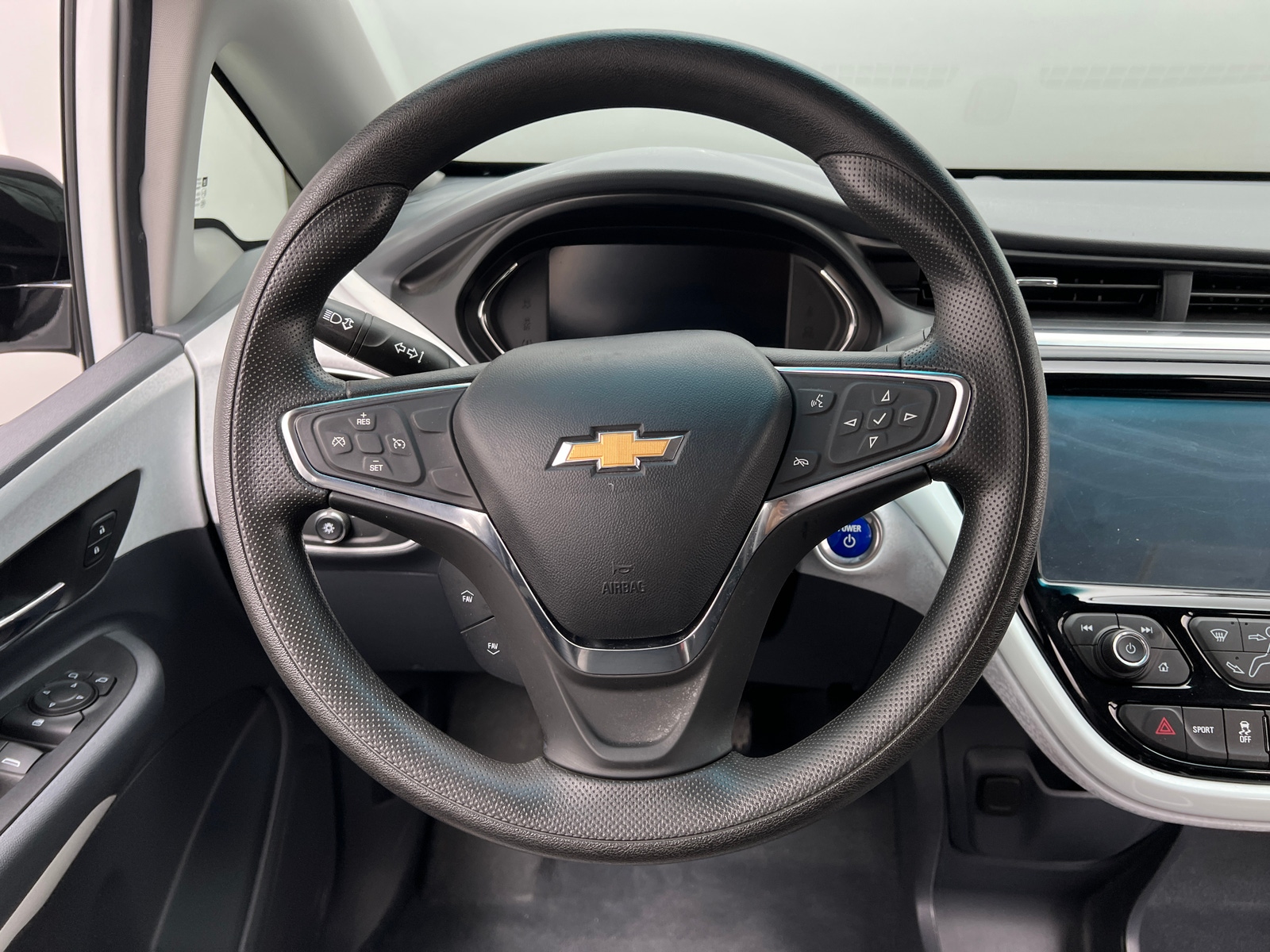 Thumbnail: 2021 Chevrolet Bolt EV - 5