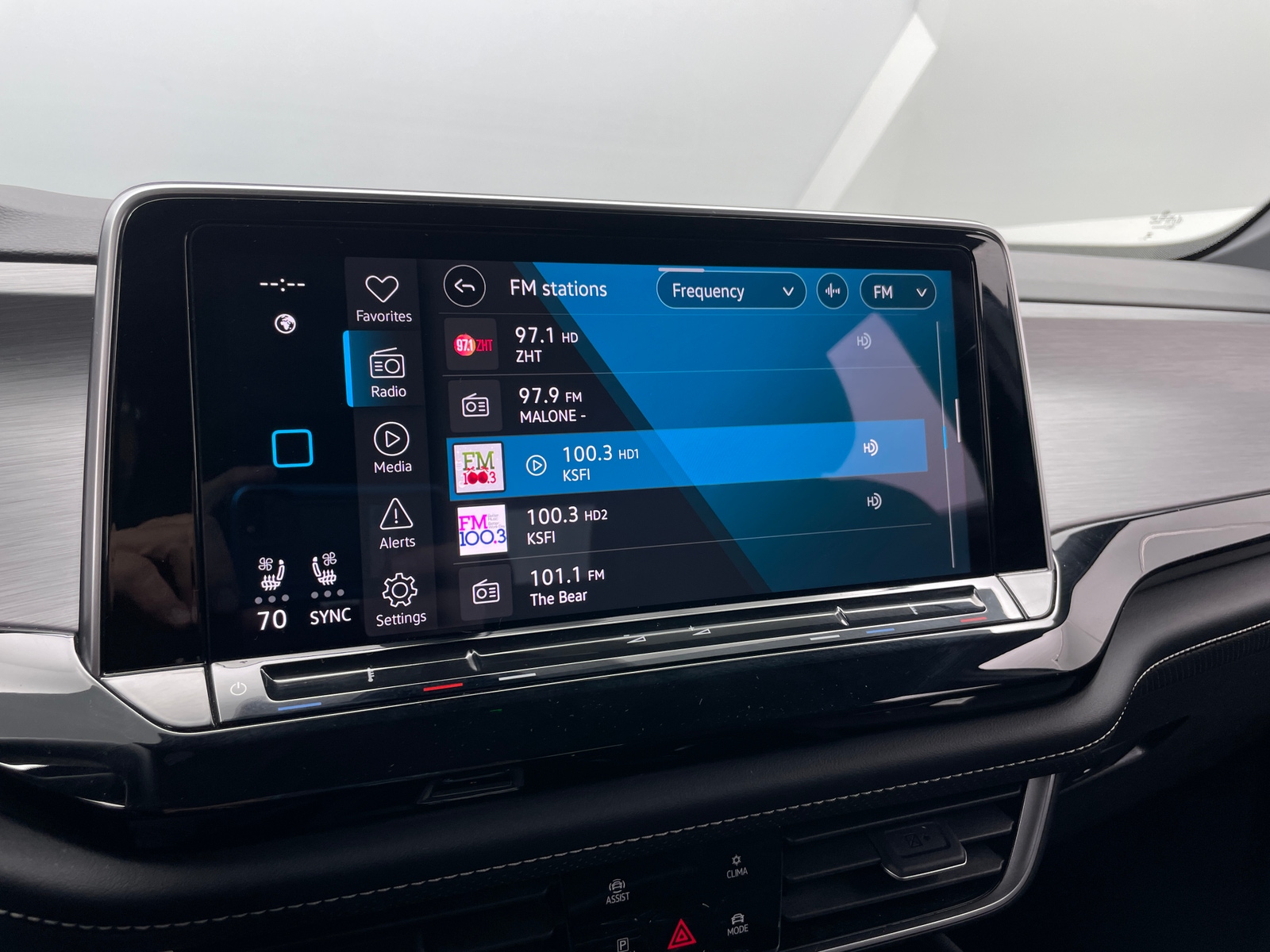 Thumbnail: 2025 Volkswagen Atlas - 3