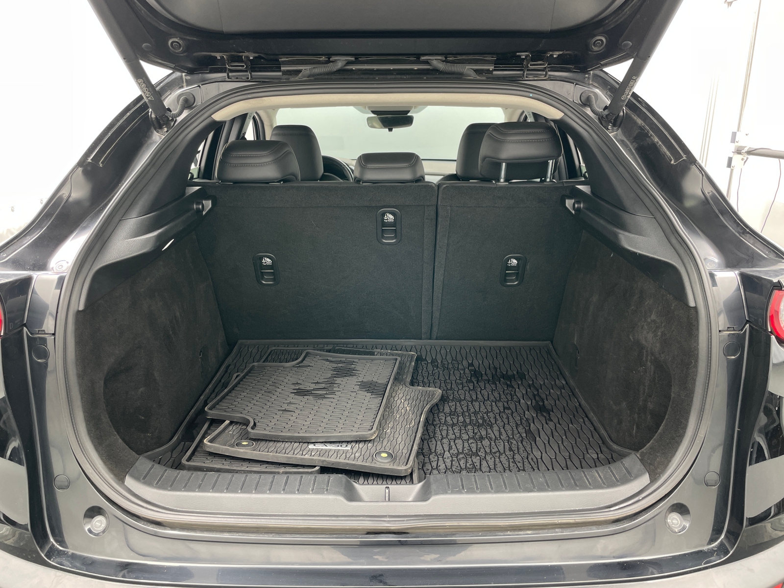 Thumbnail: 2023 Mazda CX-30 - 7