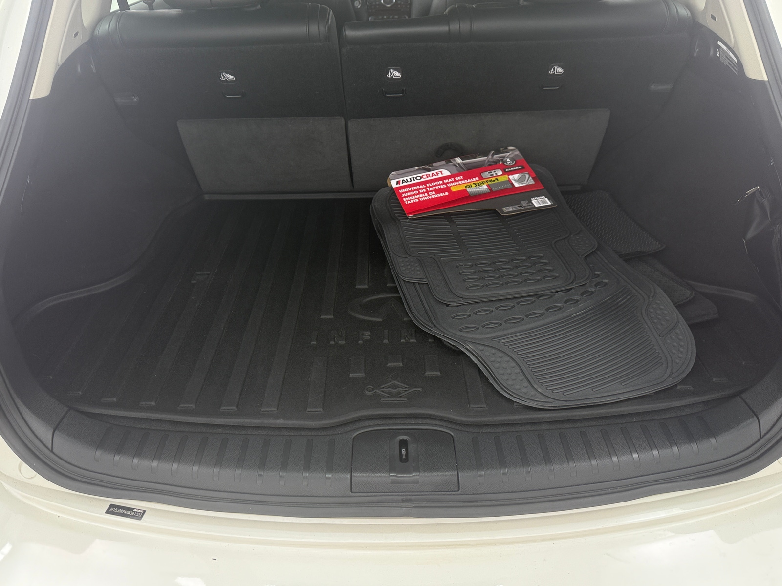 Thumbnail: 2017 INFINITI QX50 - 6