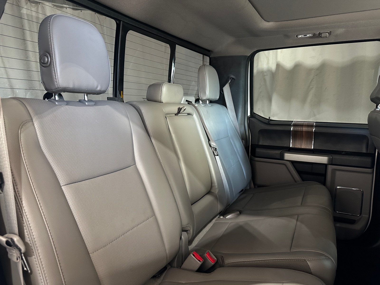 Thumbnail: 2017 Ford Econoline - 5