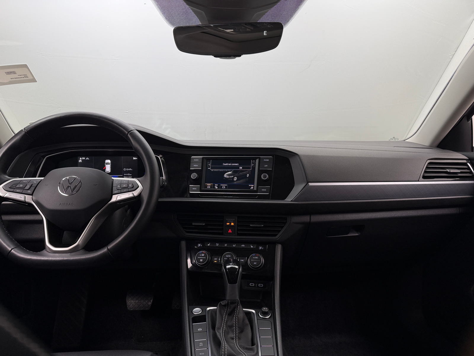 Thumbnail: 2022 Volkswagen Jetta - 2