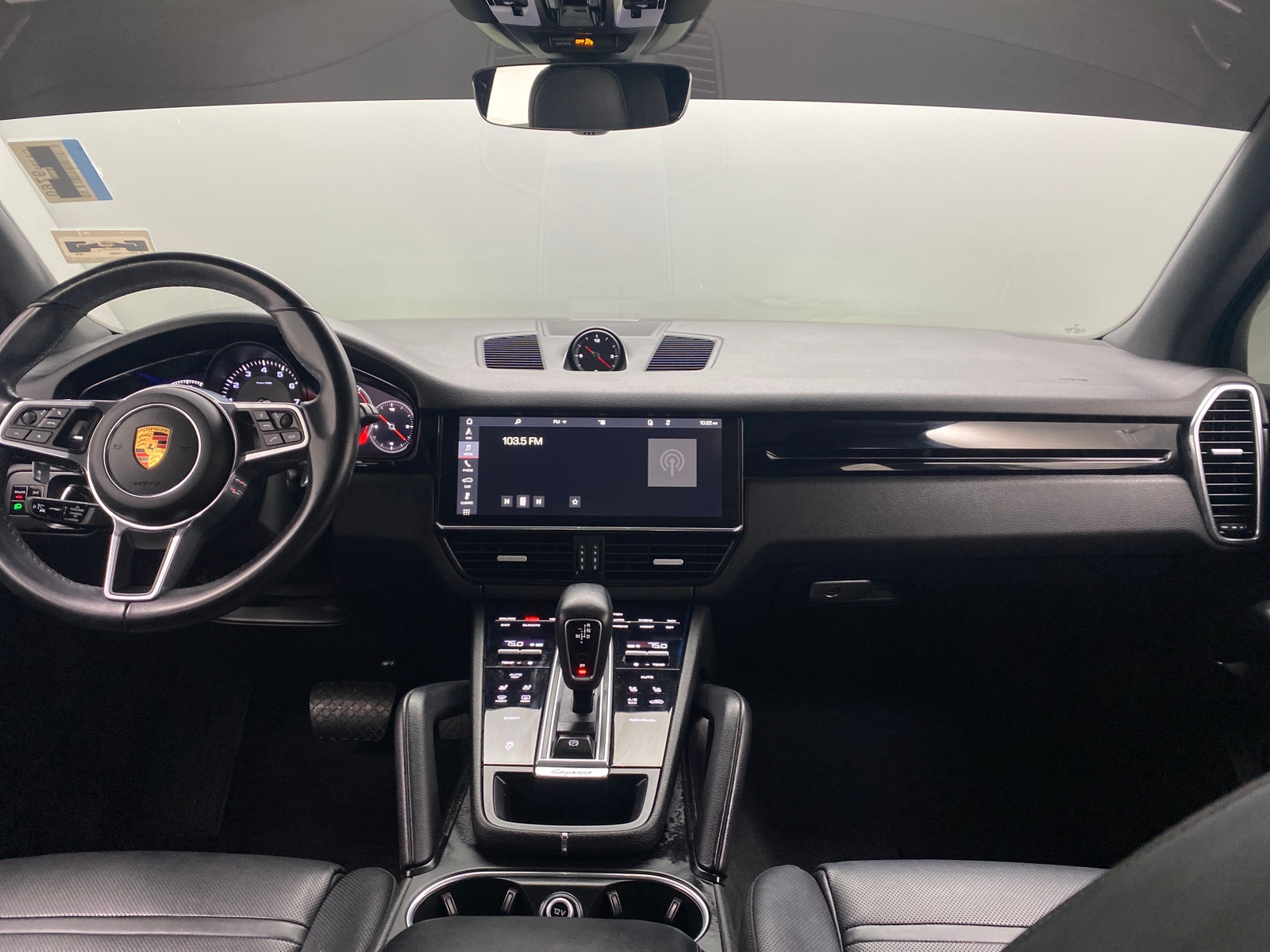 Thumbnail: 2019 Porsche Cayenne - 2