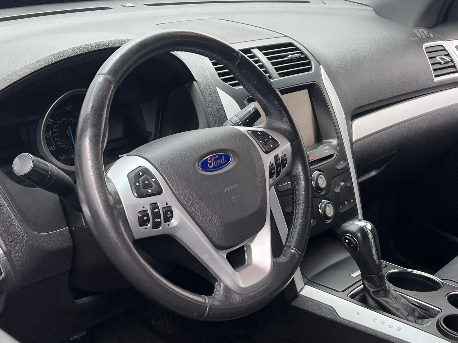 Thumbnail: 2014 Ford Explorer - 5