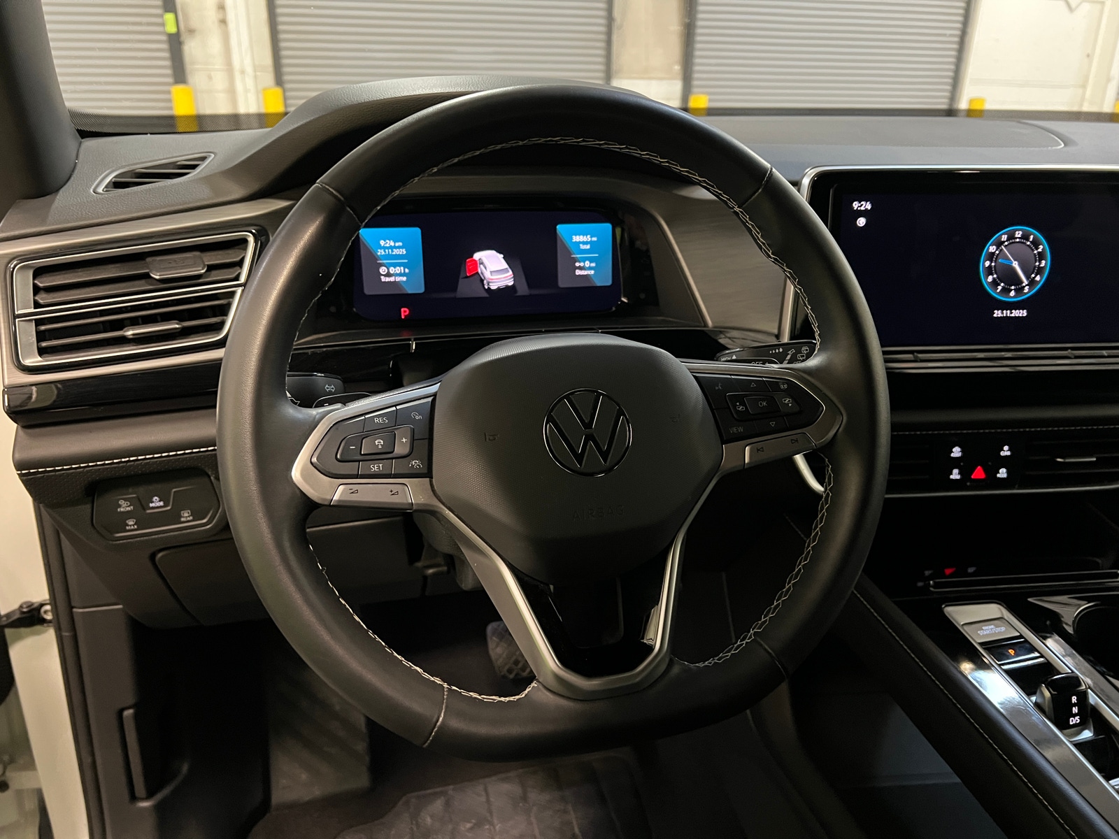 Thumbnail: 2024 Volkswagen Atlas - 4