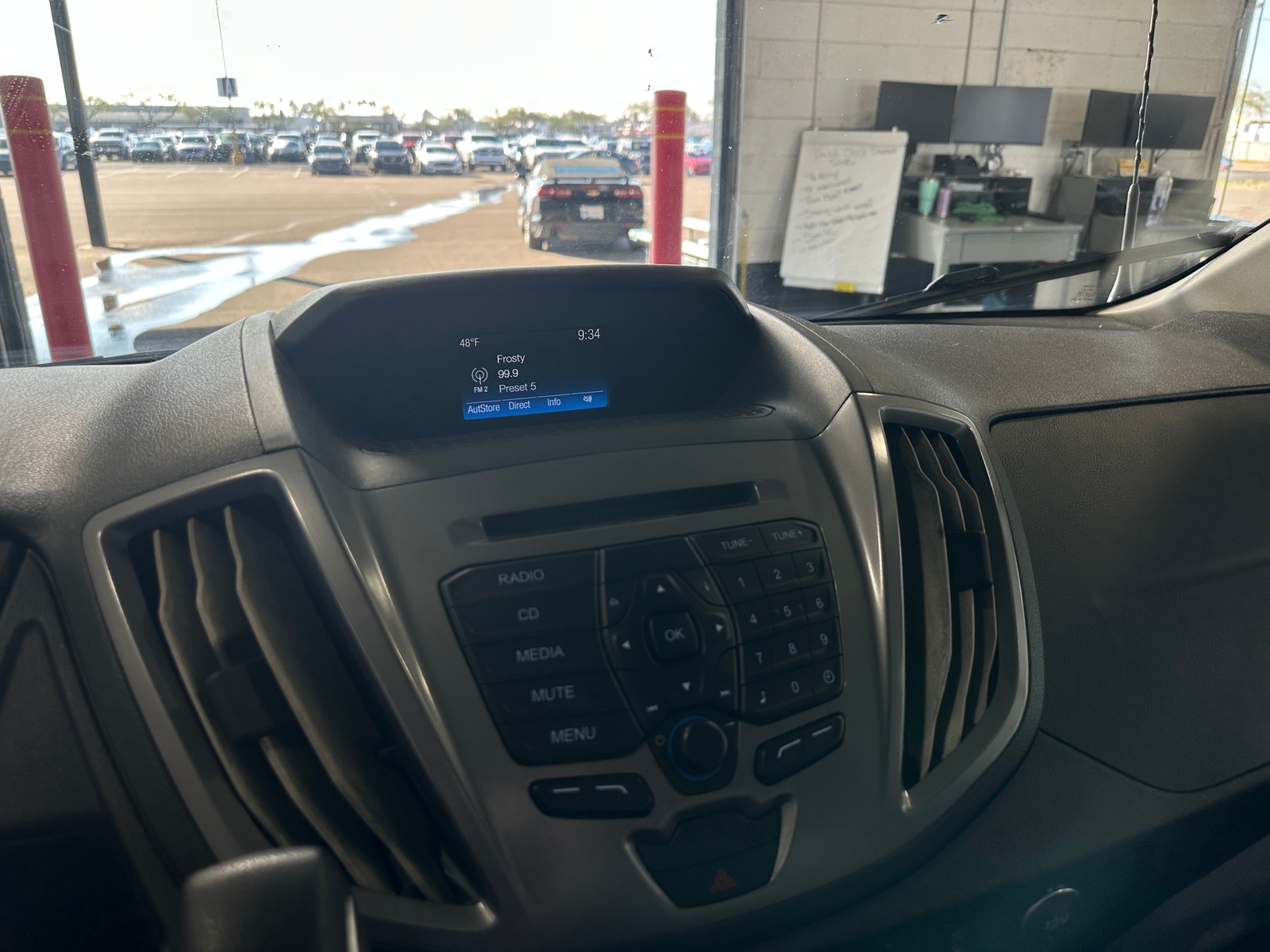 Thumbnail: 2017 Ford Transit Series - 4