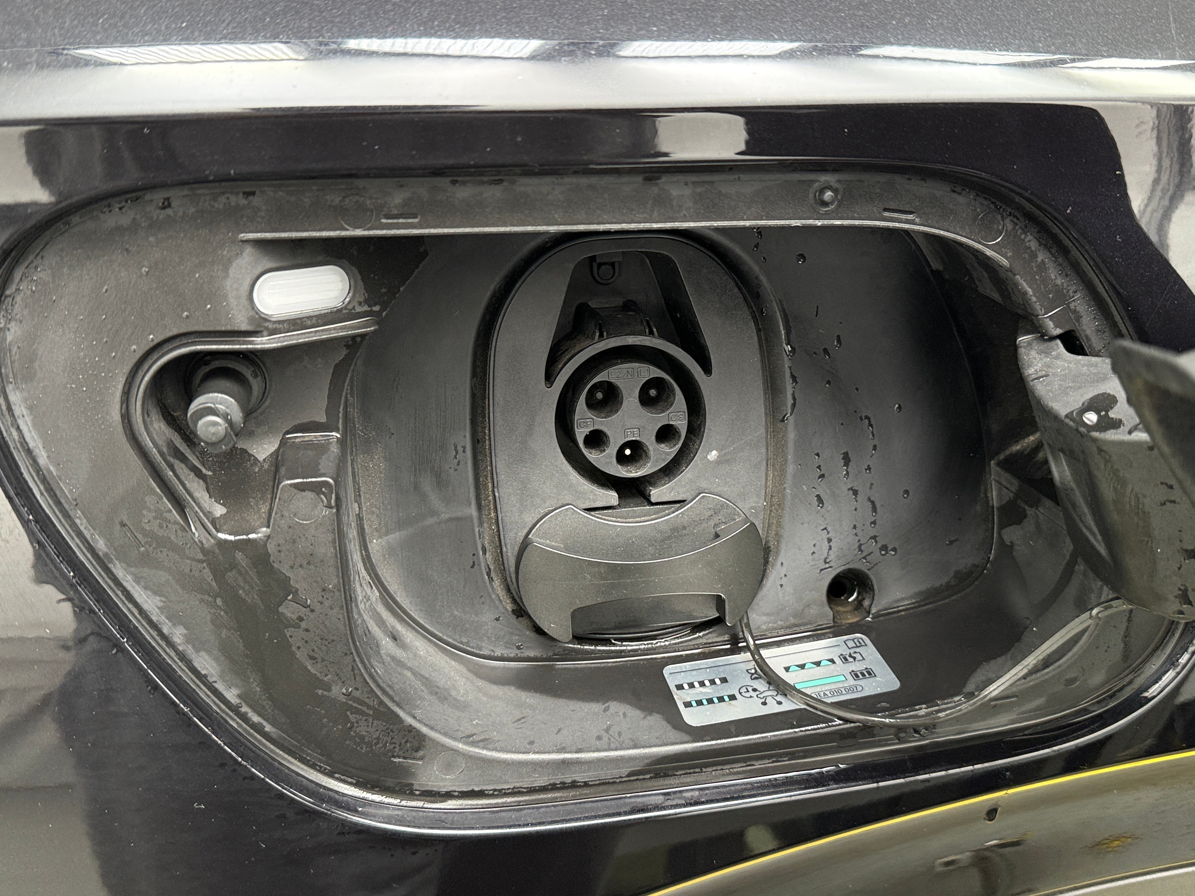 Used 2023 Volkswagen ID.4 PRO S with VIN 1V2FMPE82PC006315 for sale in Oak Creek, WI