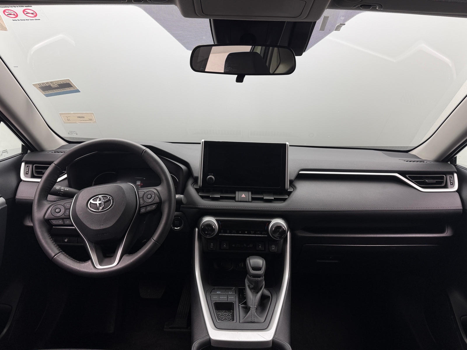 Thumbnail: 2025 Toyota RAV4 - 3