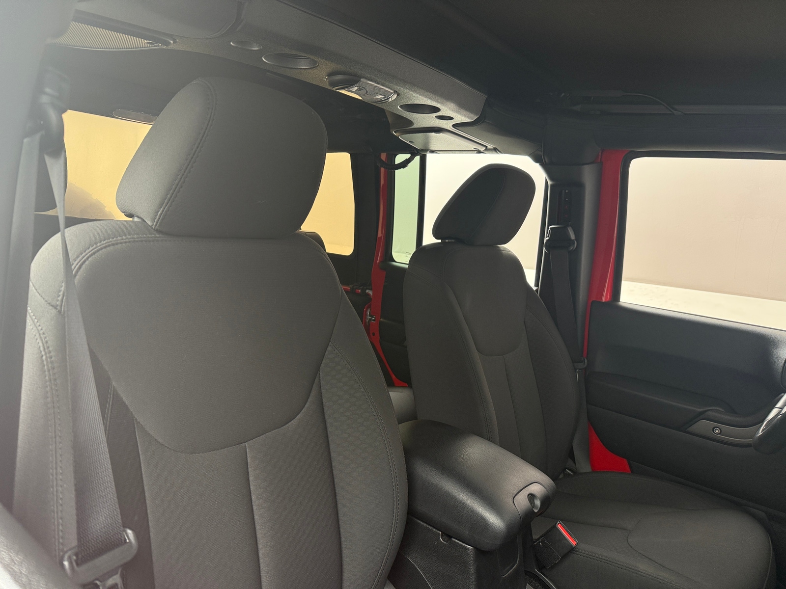 Thumbnail: 2017 Jeep Wrangler - 2