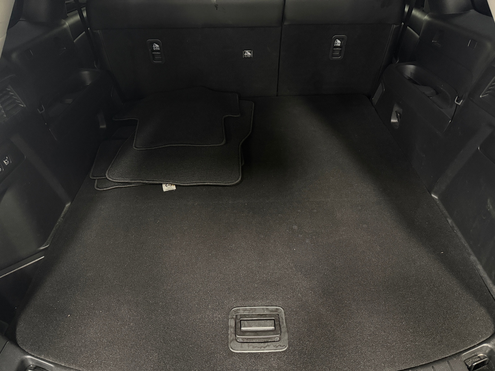 Thumbnail: 2025 Mazda CX-70 - 6