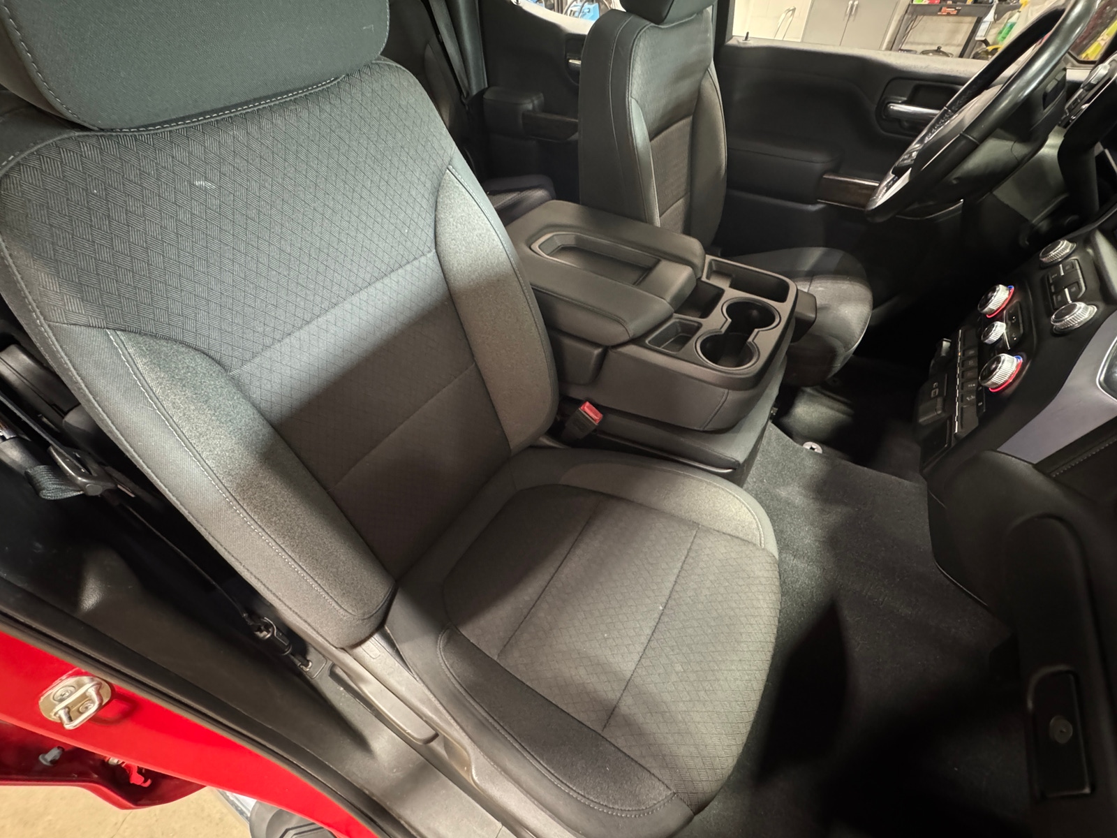 Thumbnail: 2019 GMC Sierra 1500 - 2