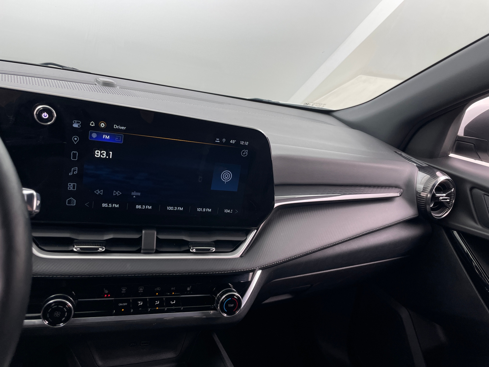 Thumbnail: 2025 Chevrolet Equinox - 4