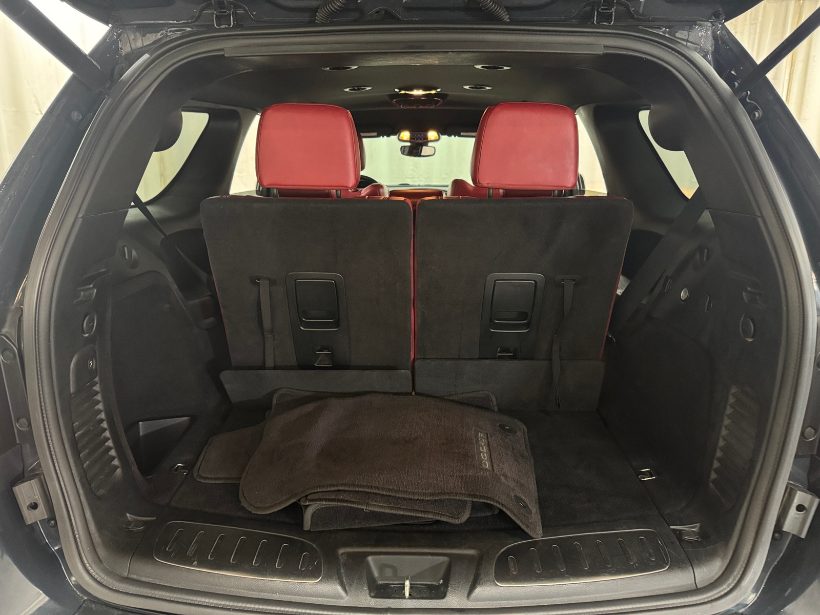 Thumbnail: 2017 Dodge Durango - 6