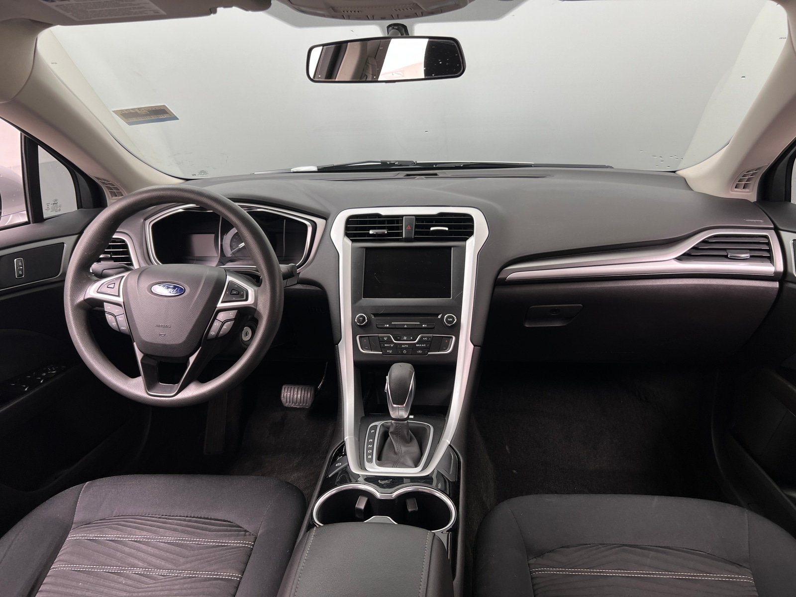 Thumbnail: 2016 Ford Fusion - 3