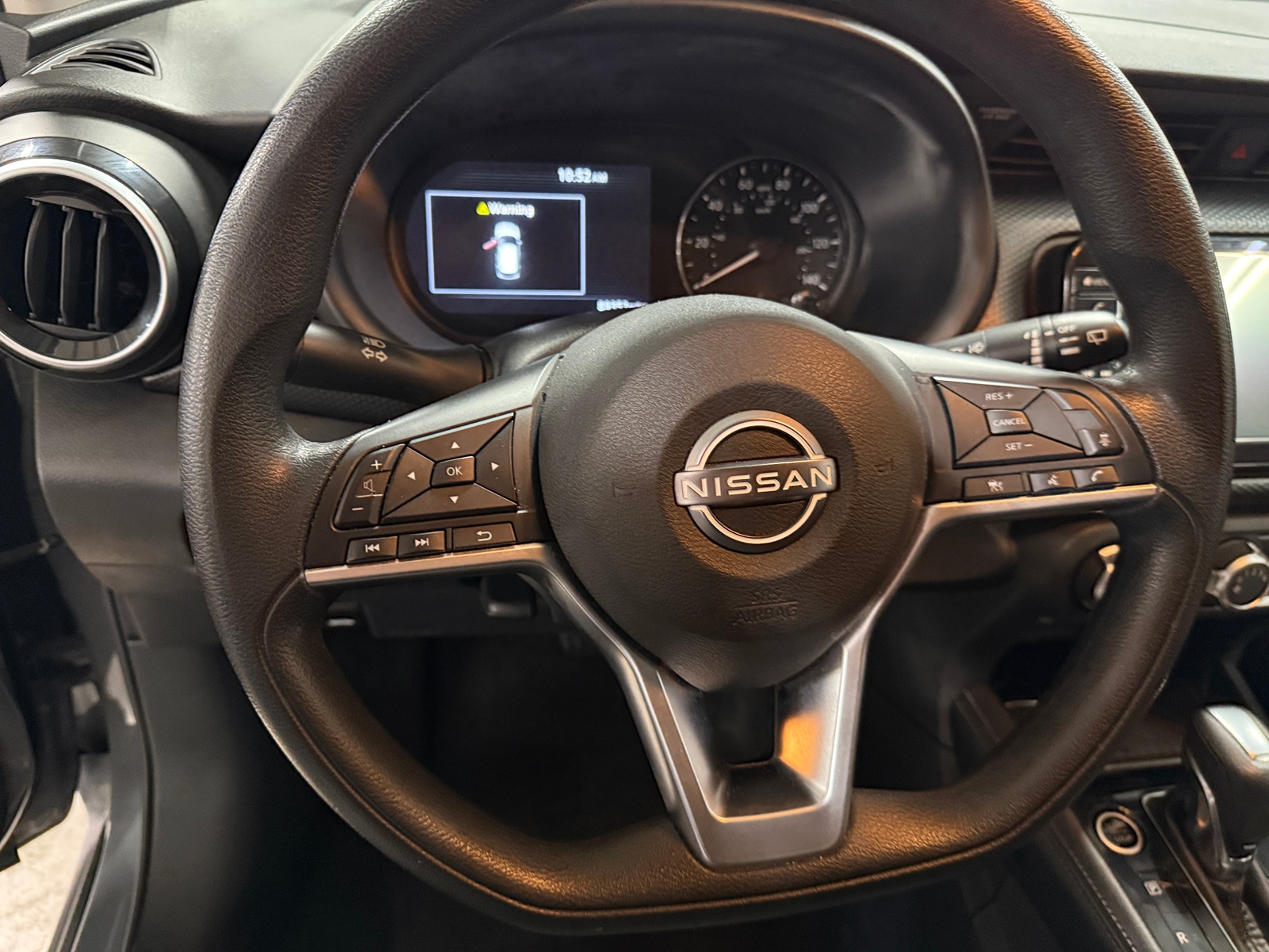 Thumbnail: 2023 Nissan Kicks - 5