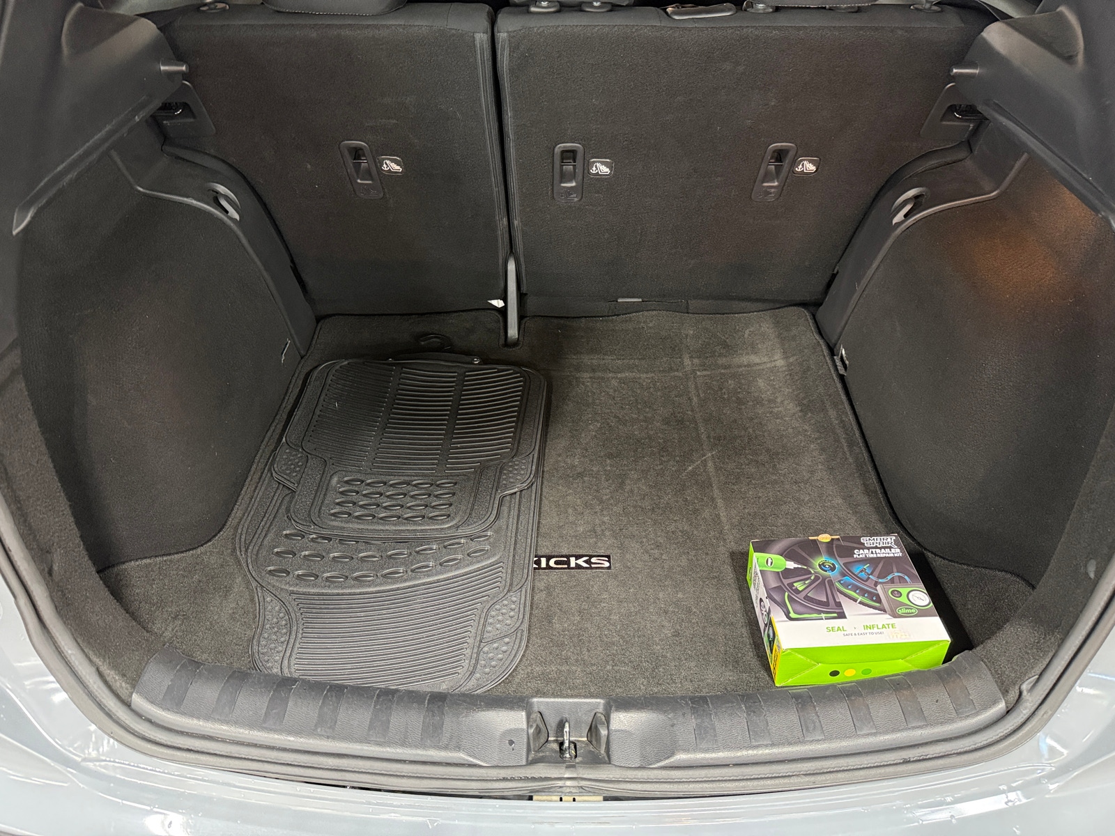 Thumbnail: 2023 Nissan Kicks - 7