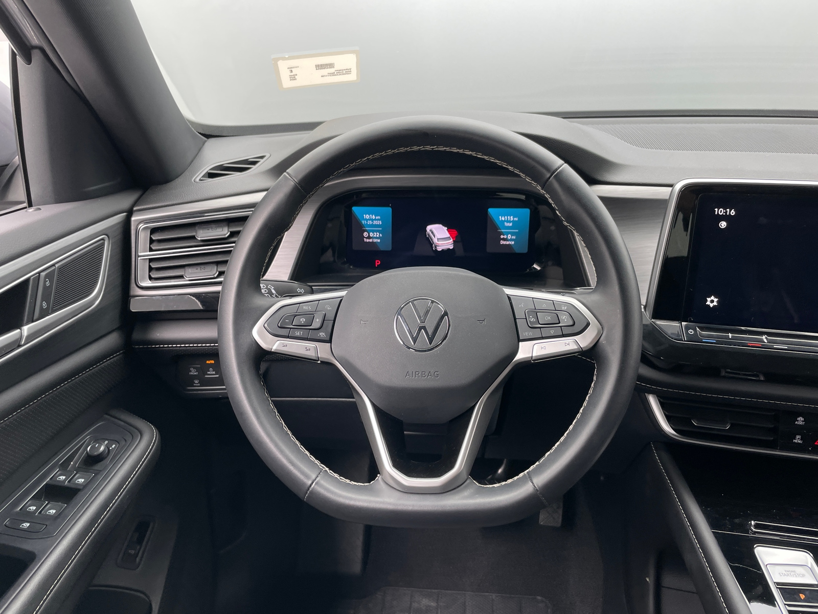 Thumbnail: 2025 Volkswagen Atlas - 4