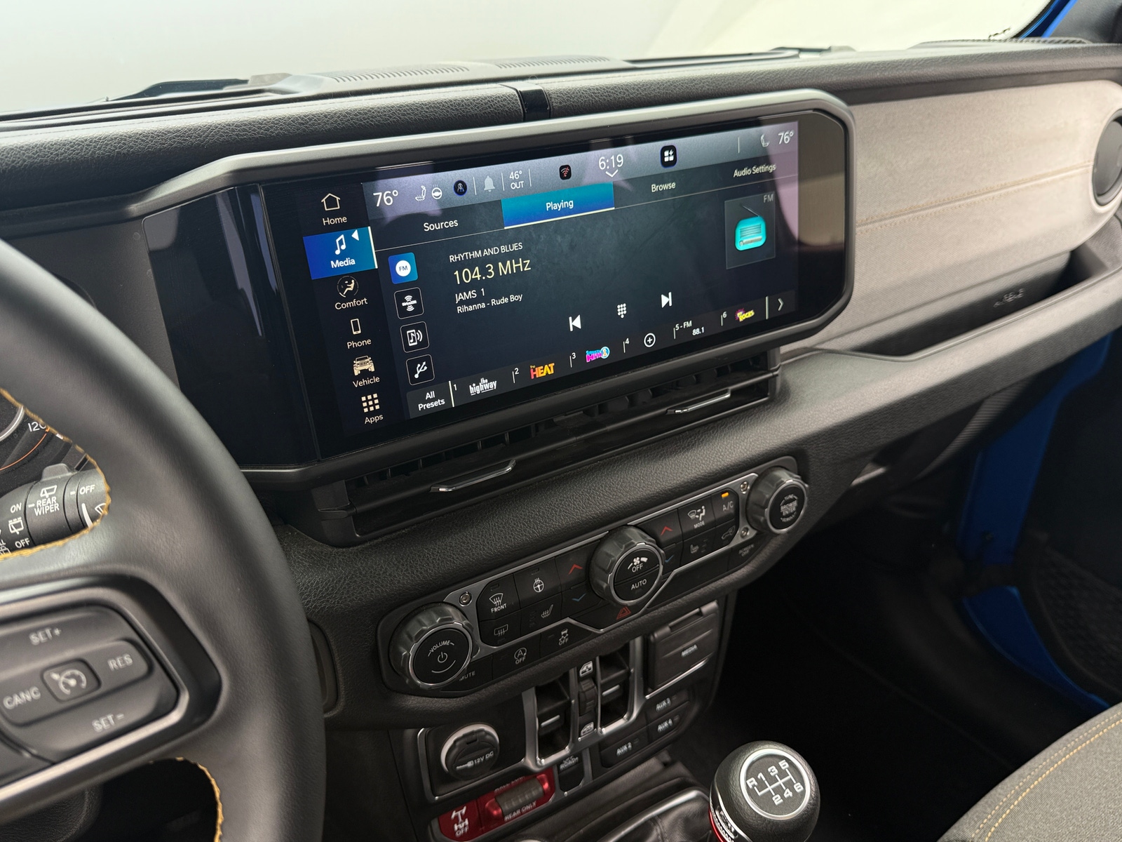 Thumbnail: 2024 Jeep Wrangler - 4