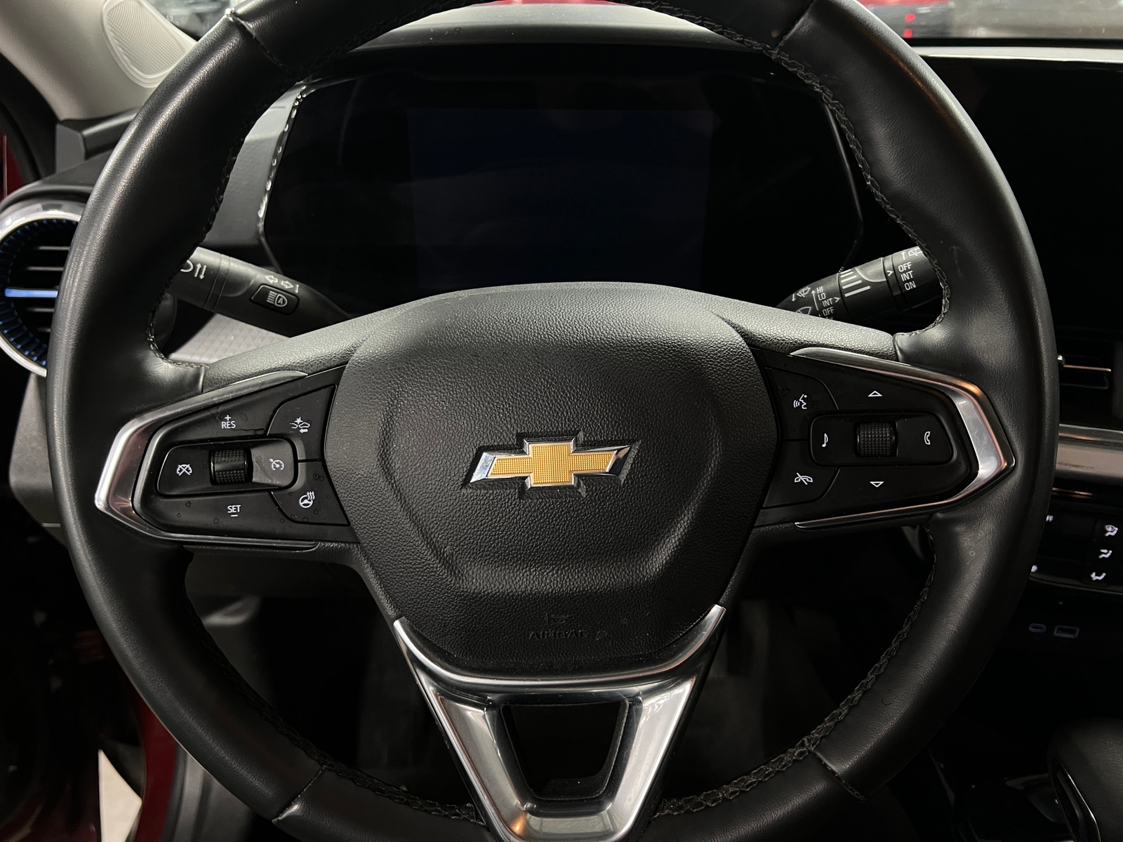 Thumbnail: 2025 Chevrolet Trax - 5