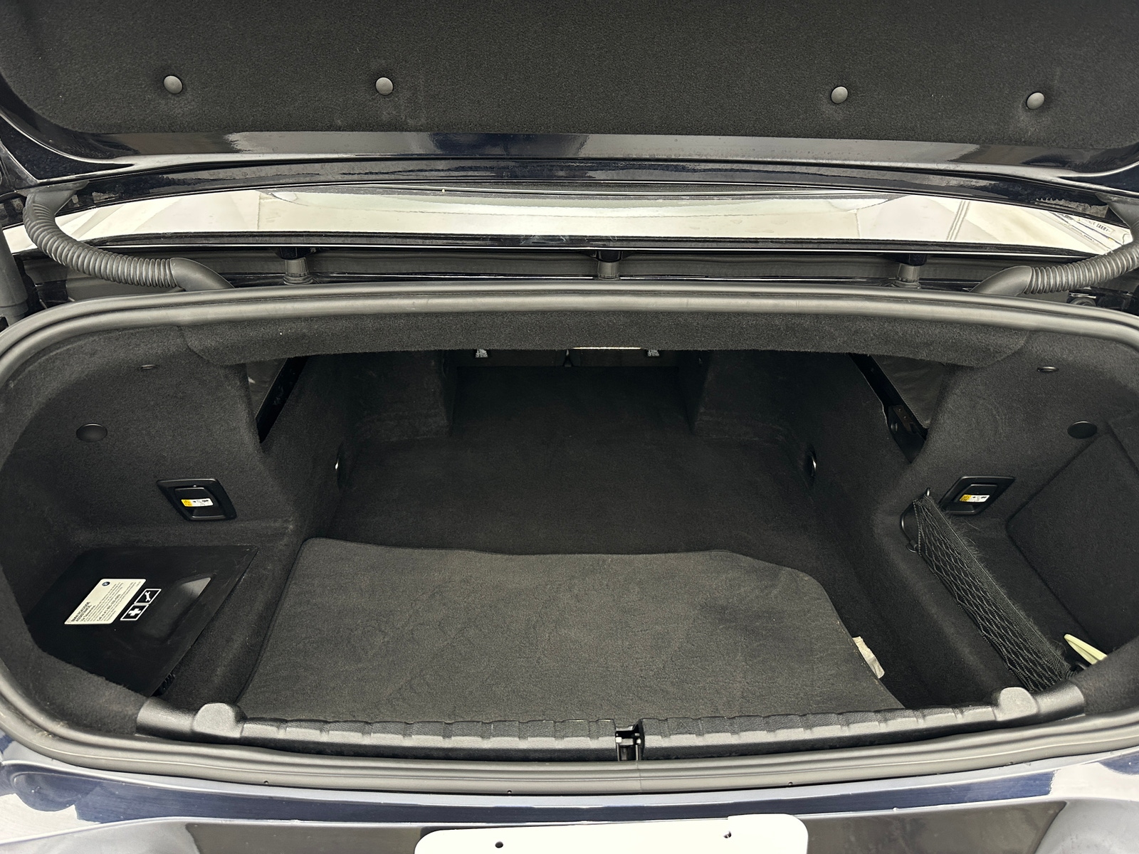 Thumbnail: 2022 BMW 8 Series - 6