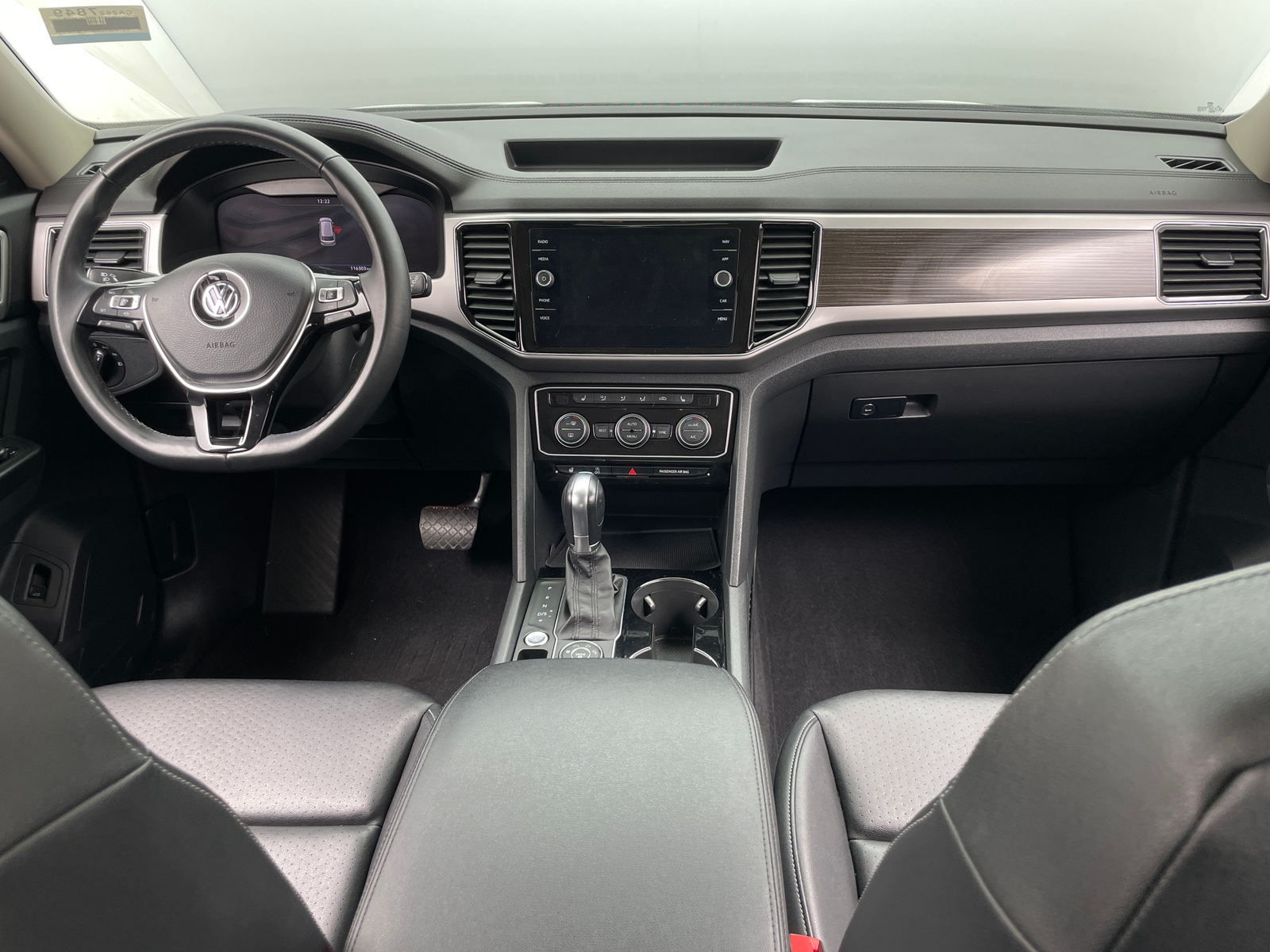 Thumbnail: 2019 Volkswagen Atlas - 2