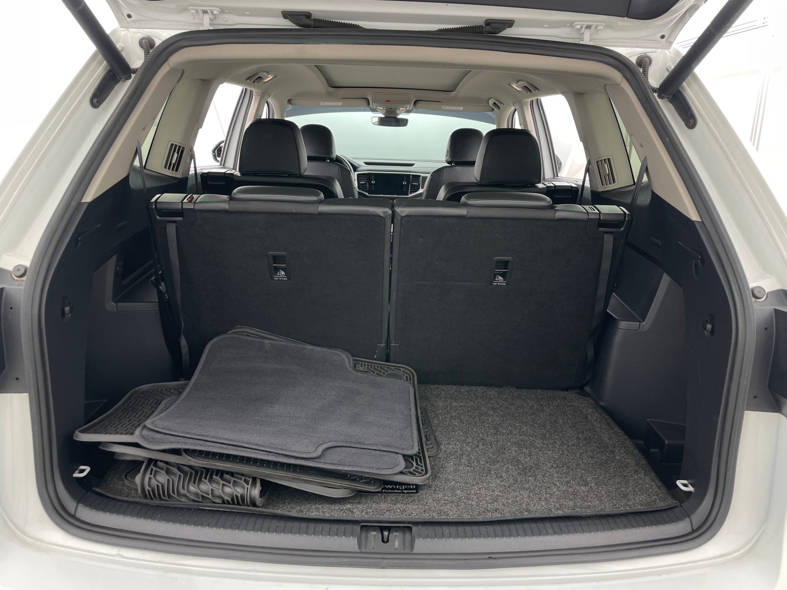 Thumbnail: 2019 Volkswagen Atlas - 6