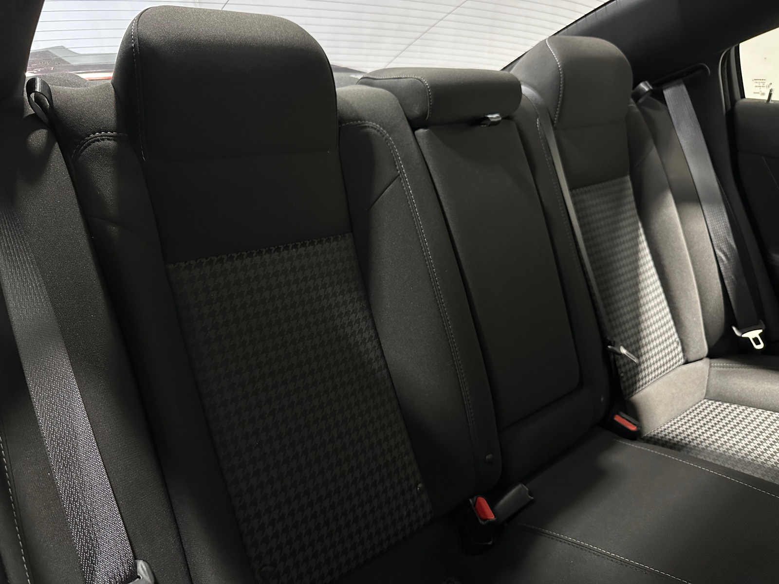 Thumbnail: 2020 Dodge Charger - 6