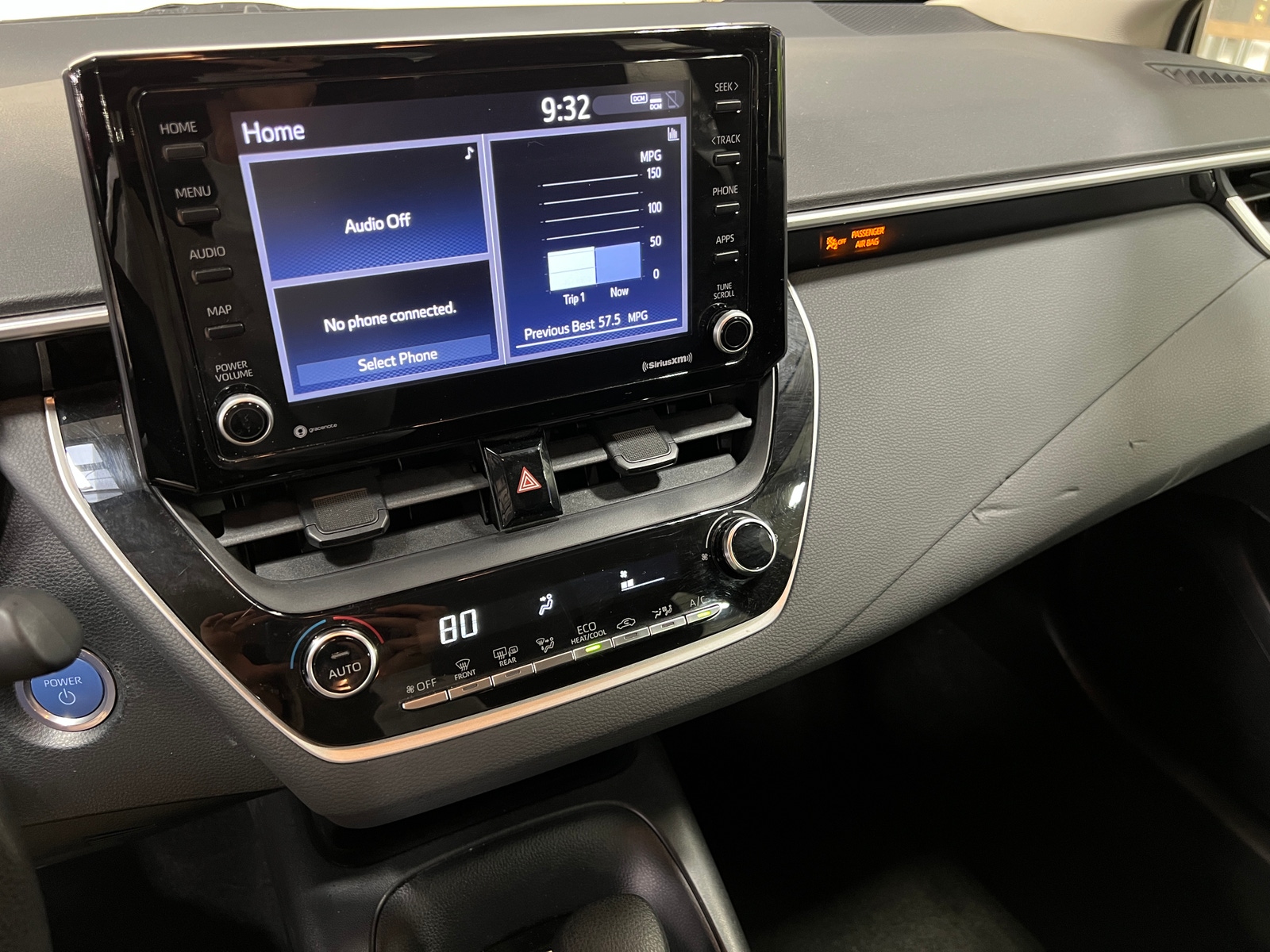 Thumbnail: 2022 Toyota Corolla - 4