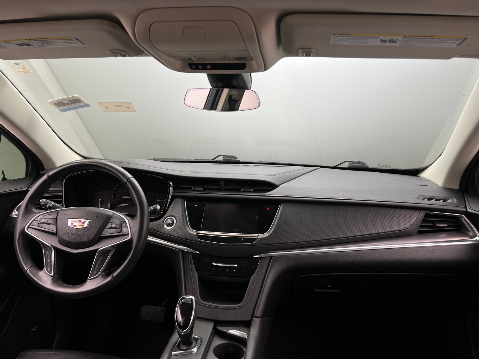 Thumbnail: 2017 Cadillac XT5 - 2