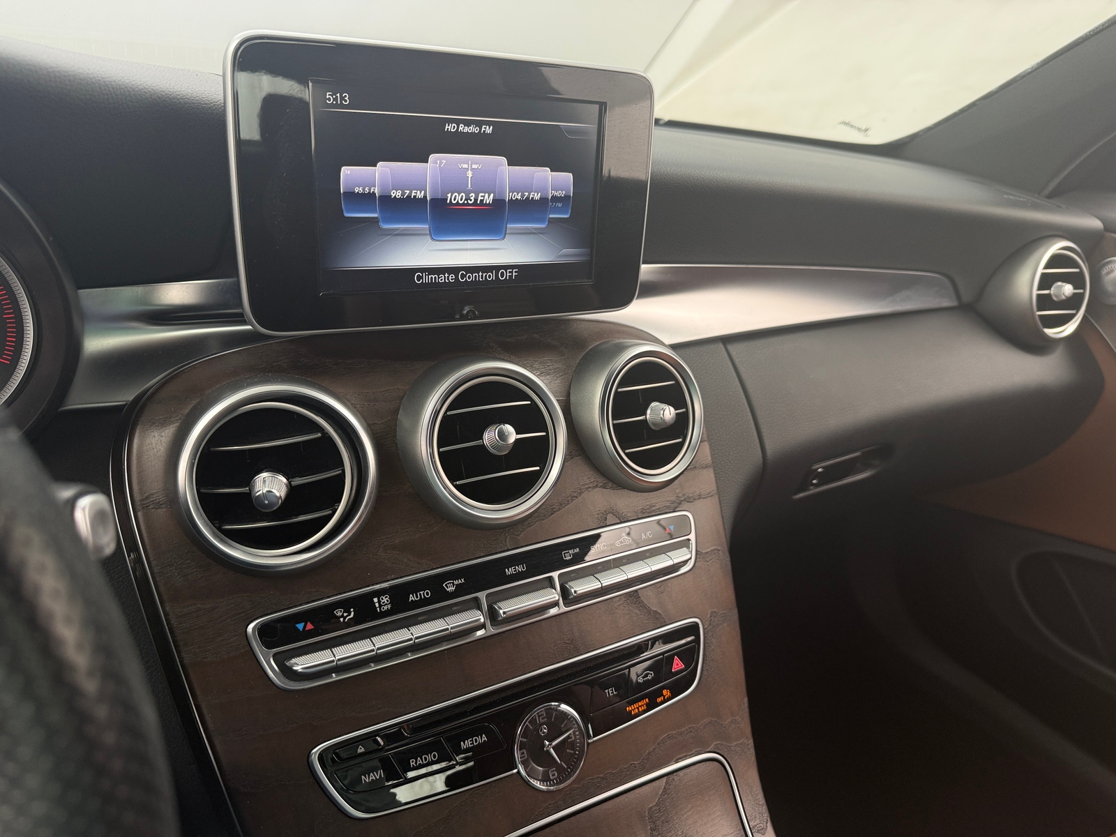 Thumbnail: 2017 Mercedes-Benz C-Class - 2