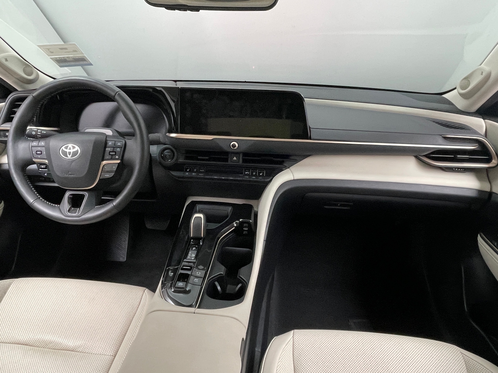 Thumbnail: 2024 Toyota Crown - 2