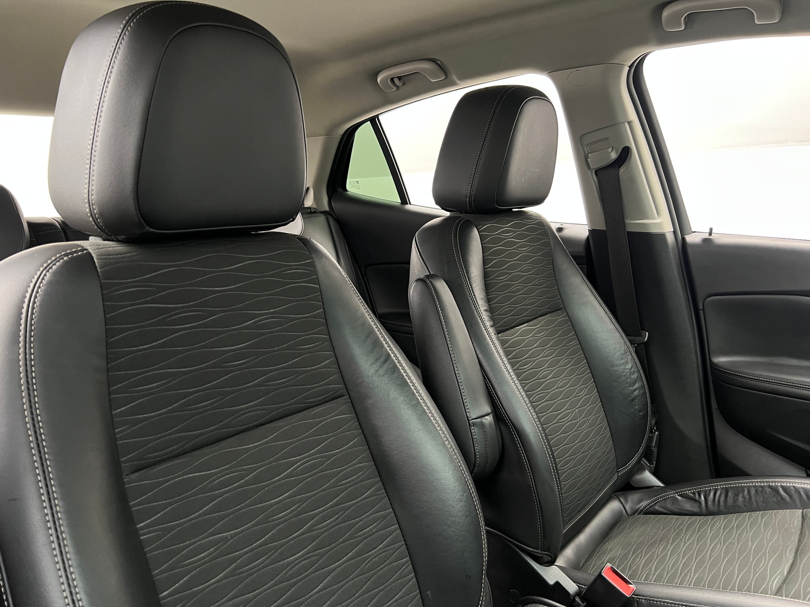 Thumbnail: 2016 Buick Encore - 2