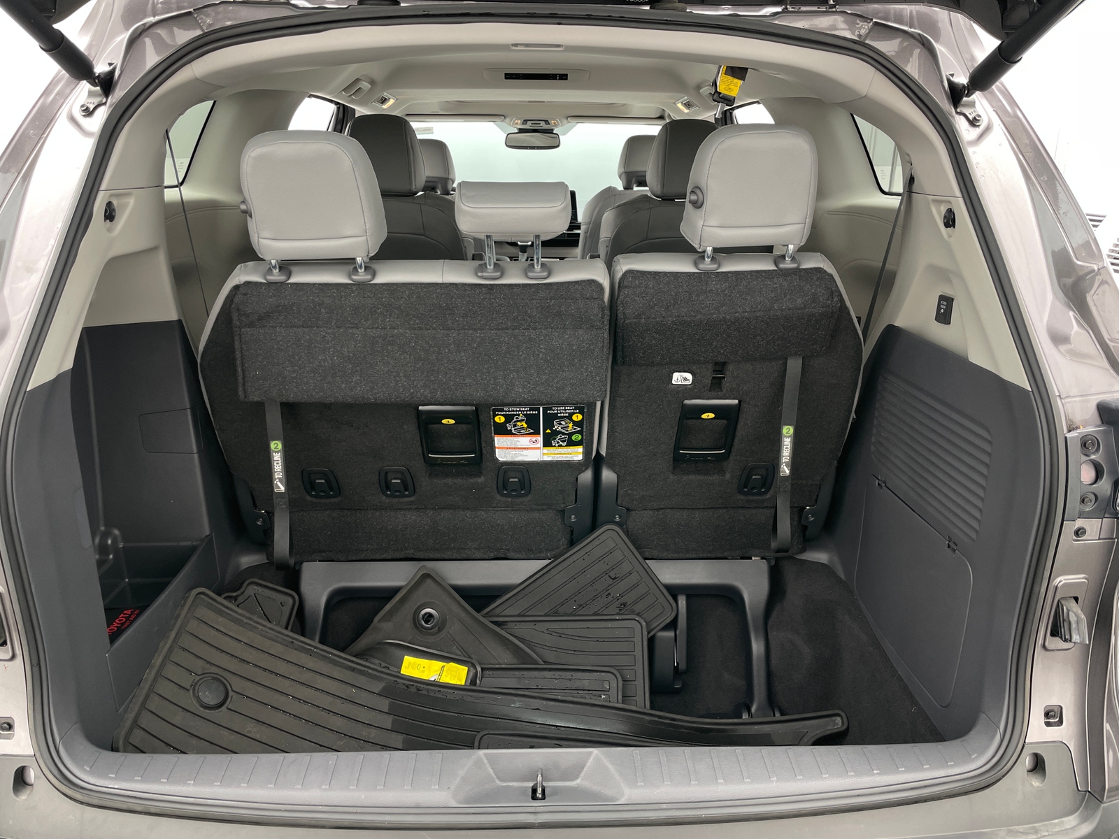 Thumbnail: 2024 Toyota Sienna - 6