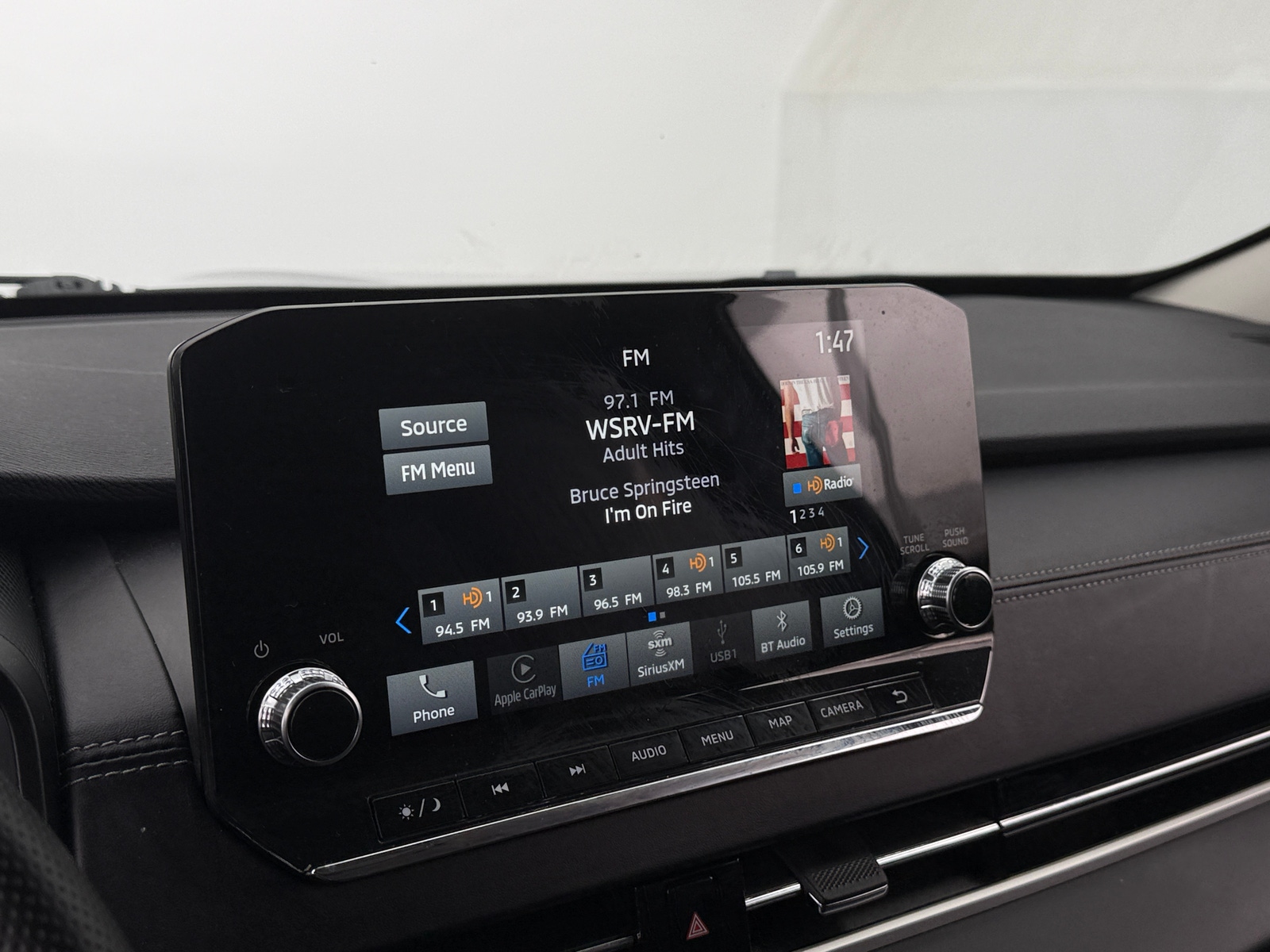 Thumbnail: 2024 Mitsubishi Outlander - 3