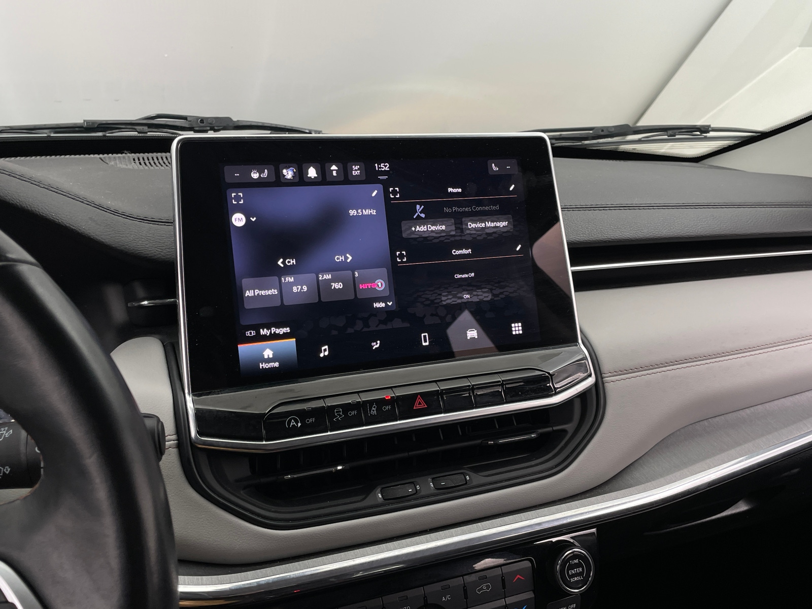 Thumbnail: 2022 Jeep Compass - 3