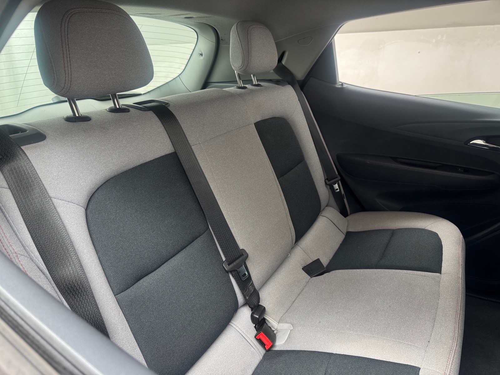 Thumbnail: 2017 Chevrolet Bolt EV - 6