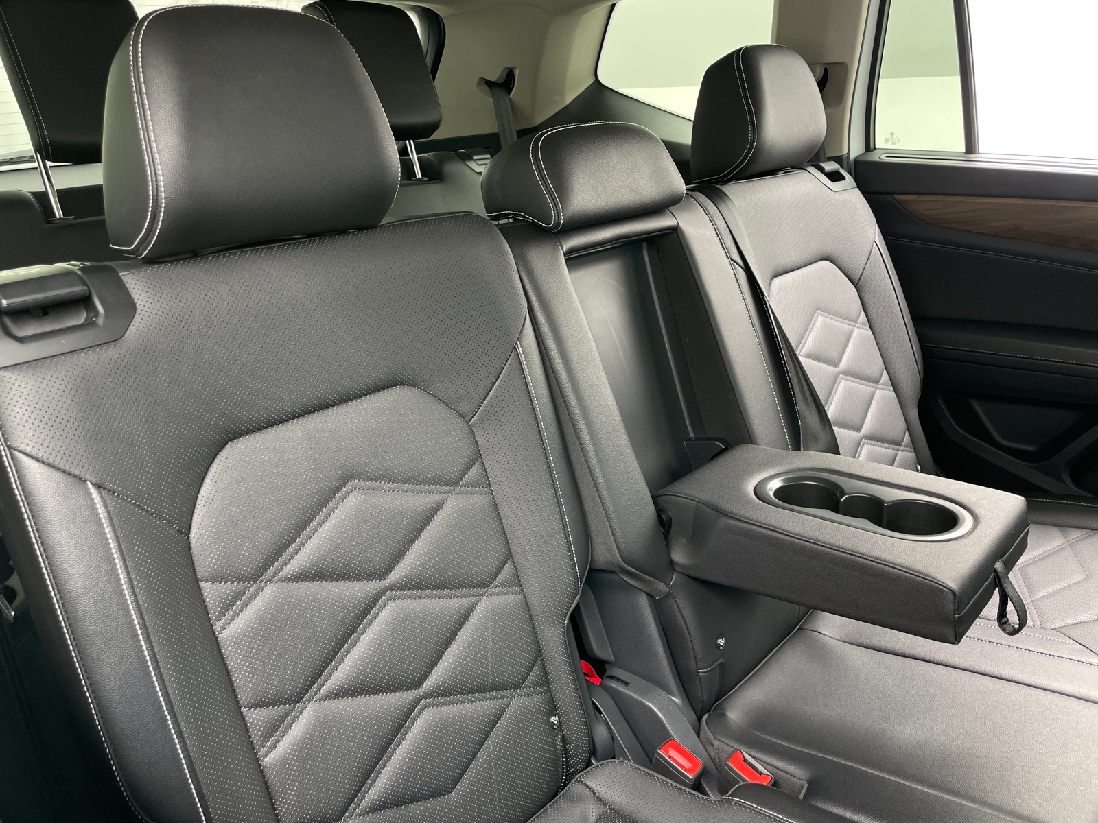 Thumbnail: 2025 Volkswagen Atlas - 5