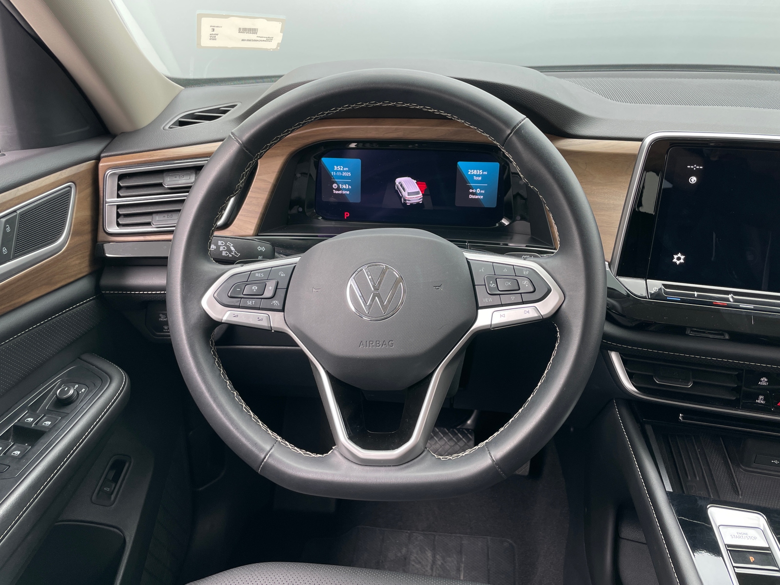 Thumbnail: 2025 Volkswagen Atlas - 4