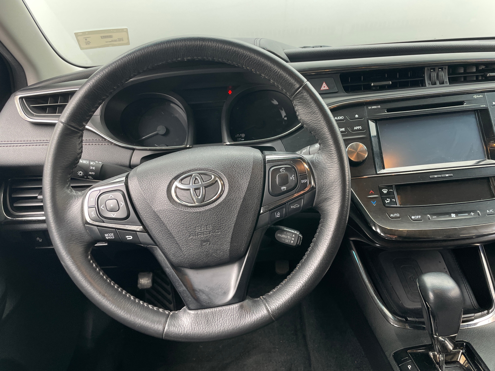 Thumbnail: 2018 Toyota Avalon - 4