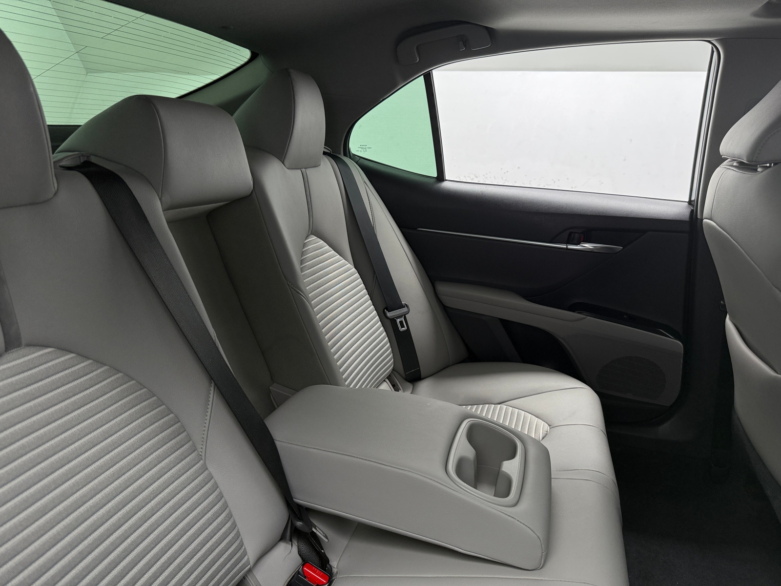 Thumbnail: 2018 Toyota Camry - 6