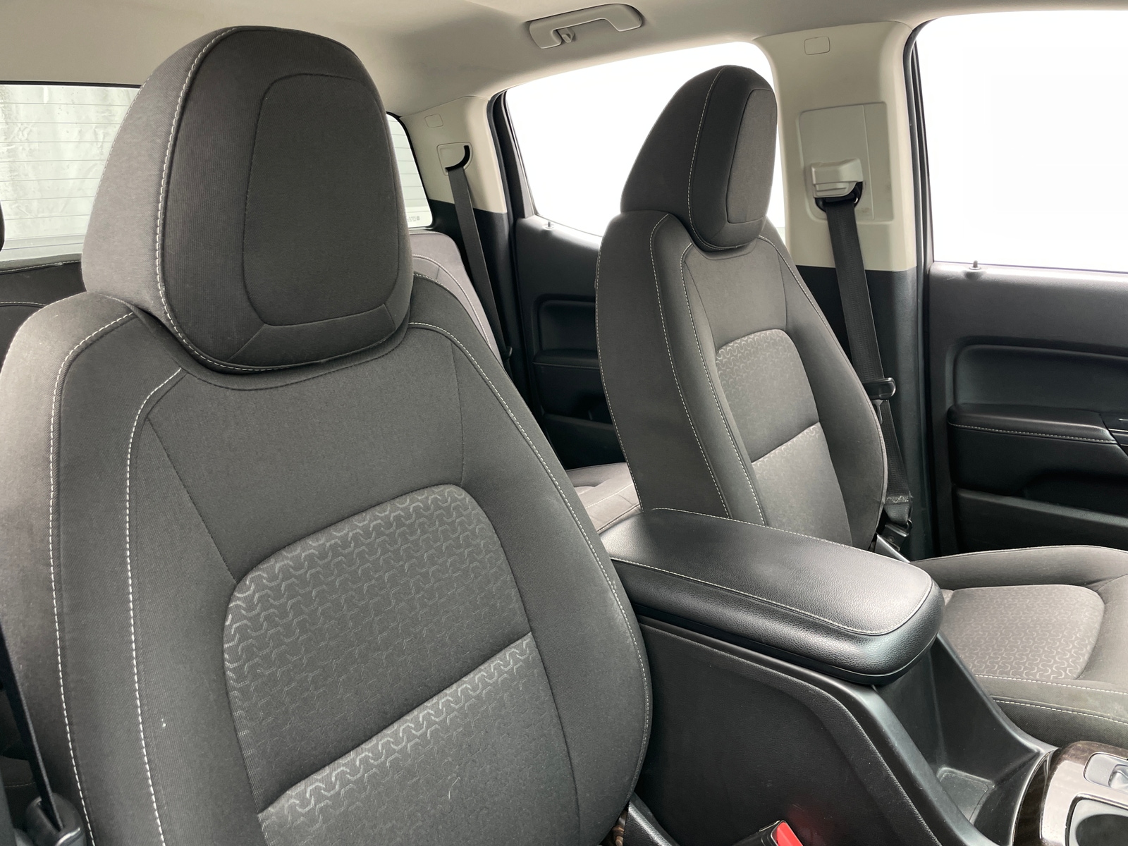 Thumbnail: 2015 GMC Canyon - 2