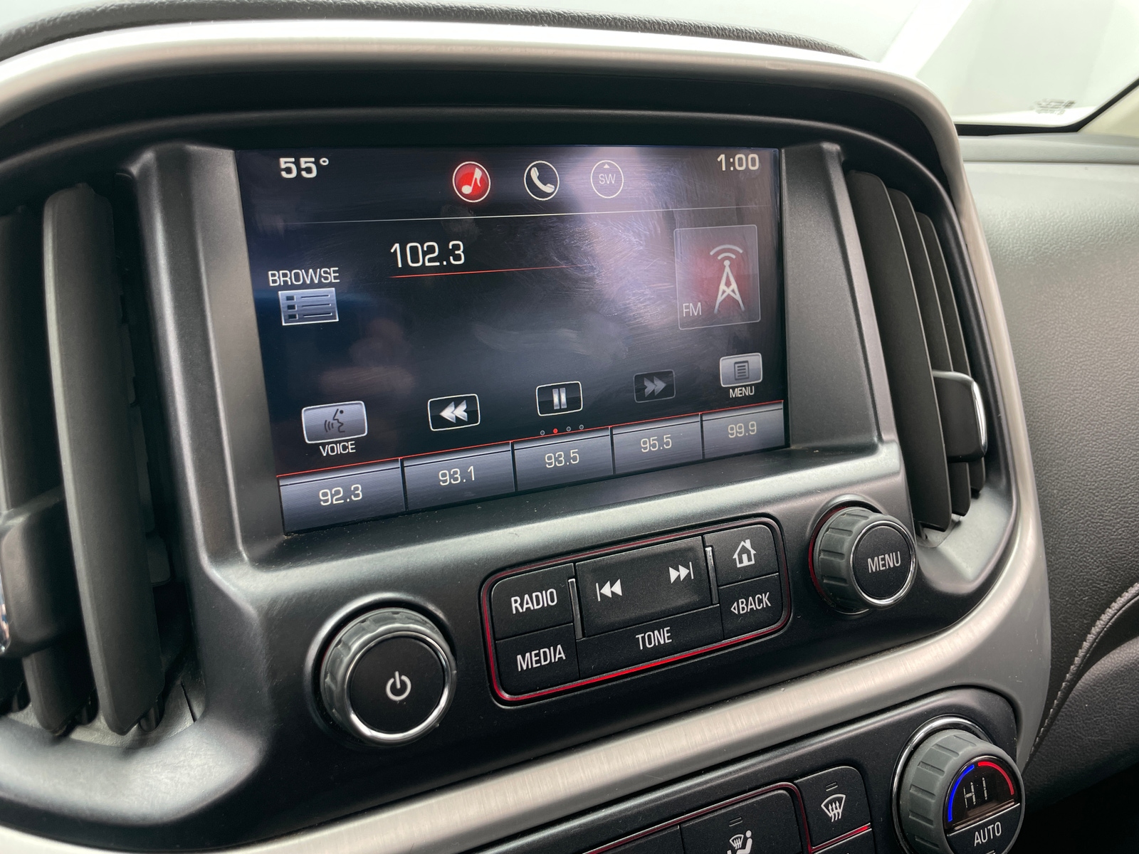 Thumbnail: 2015 GMC Canyon - 4