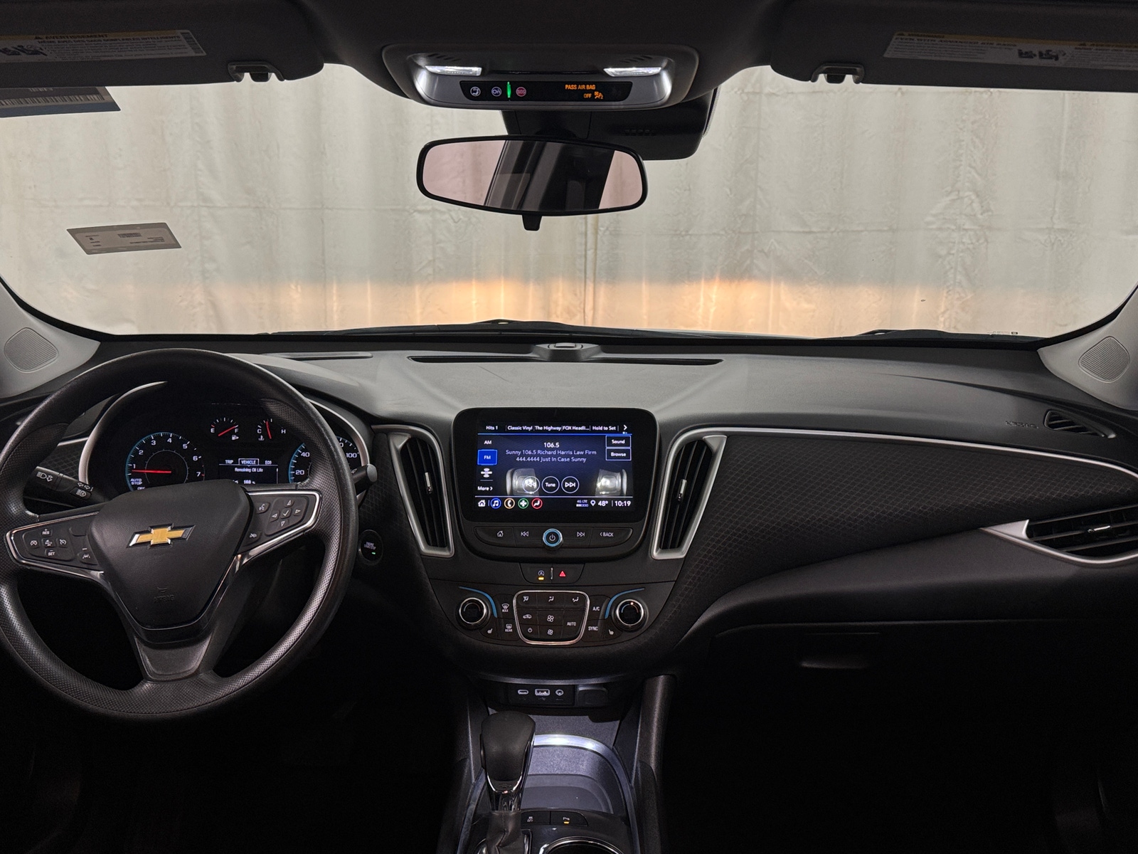 Thumbnail: 2024 Chevrolet Malibu - 3