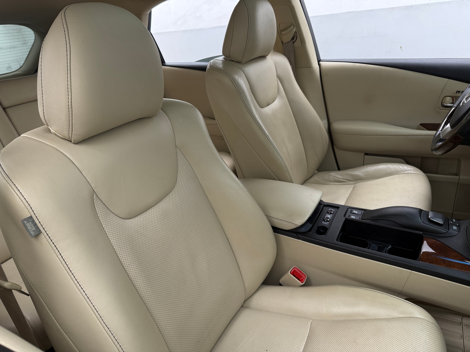 Thumbnail: 2013 Lexus RX - 2