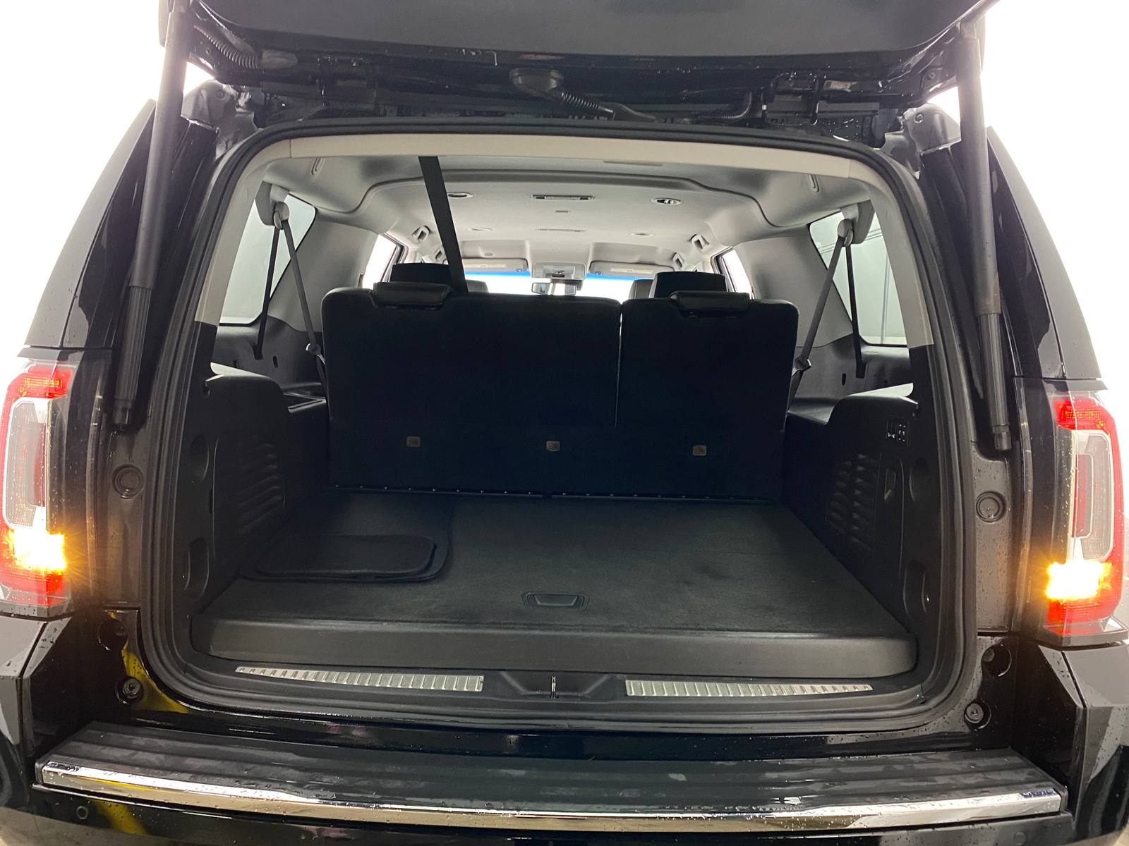 Thumbnail: 2020 GMC Yukon XL - 6