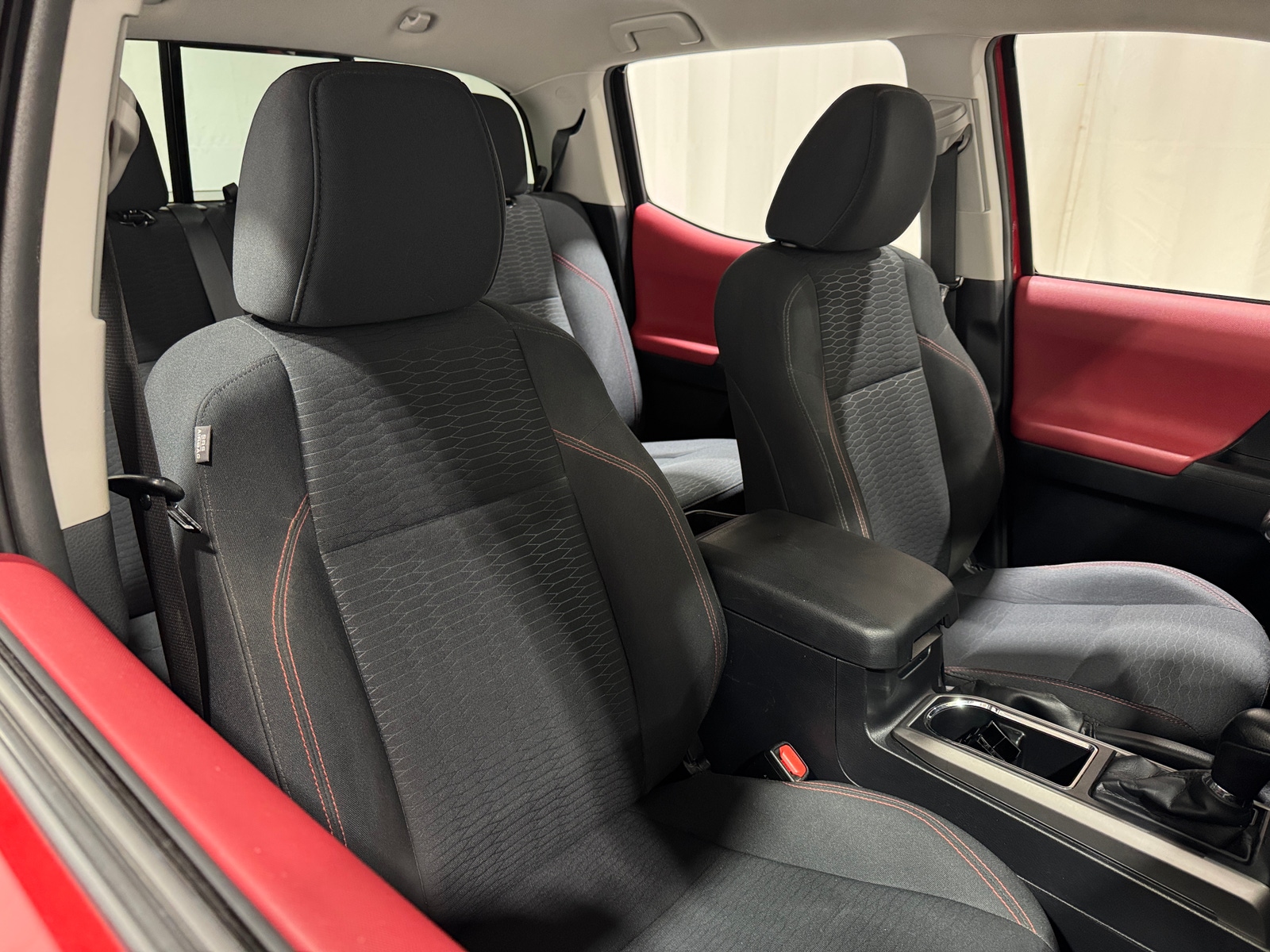 Thumbnail: 2017 Toyota Tacoma - 2